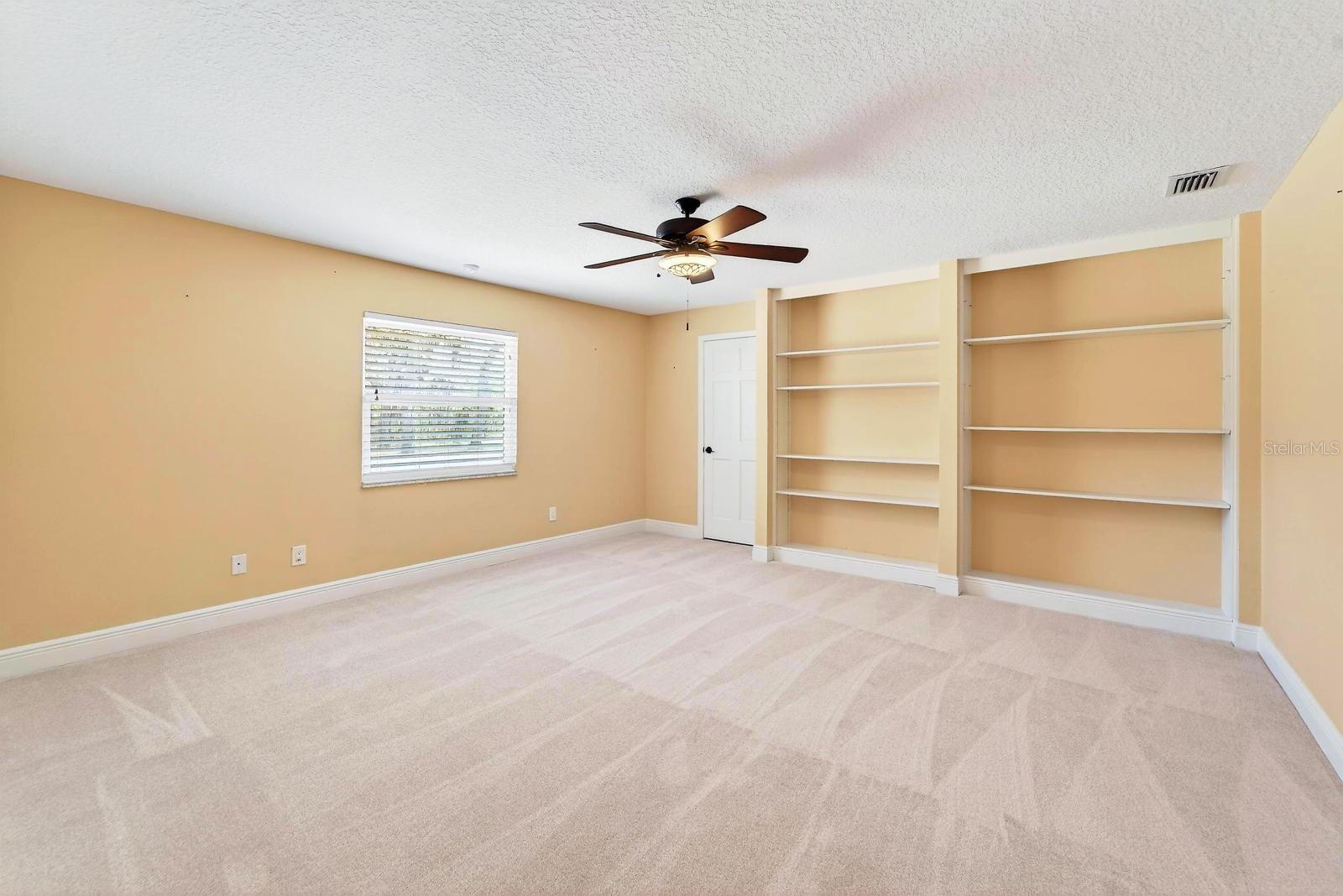 Image 17 of 51 For 4610 Clarksdale Lane