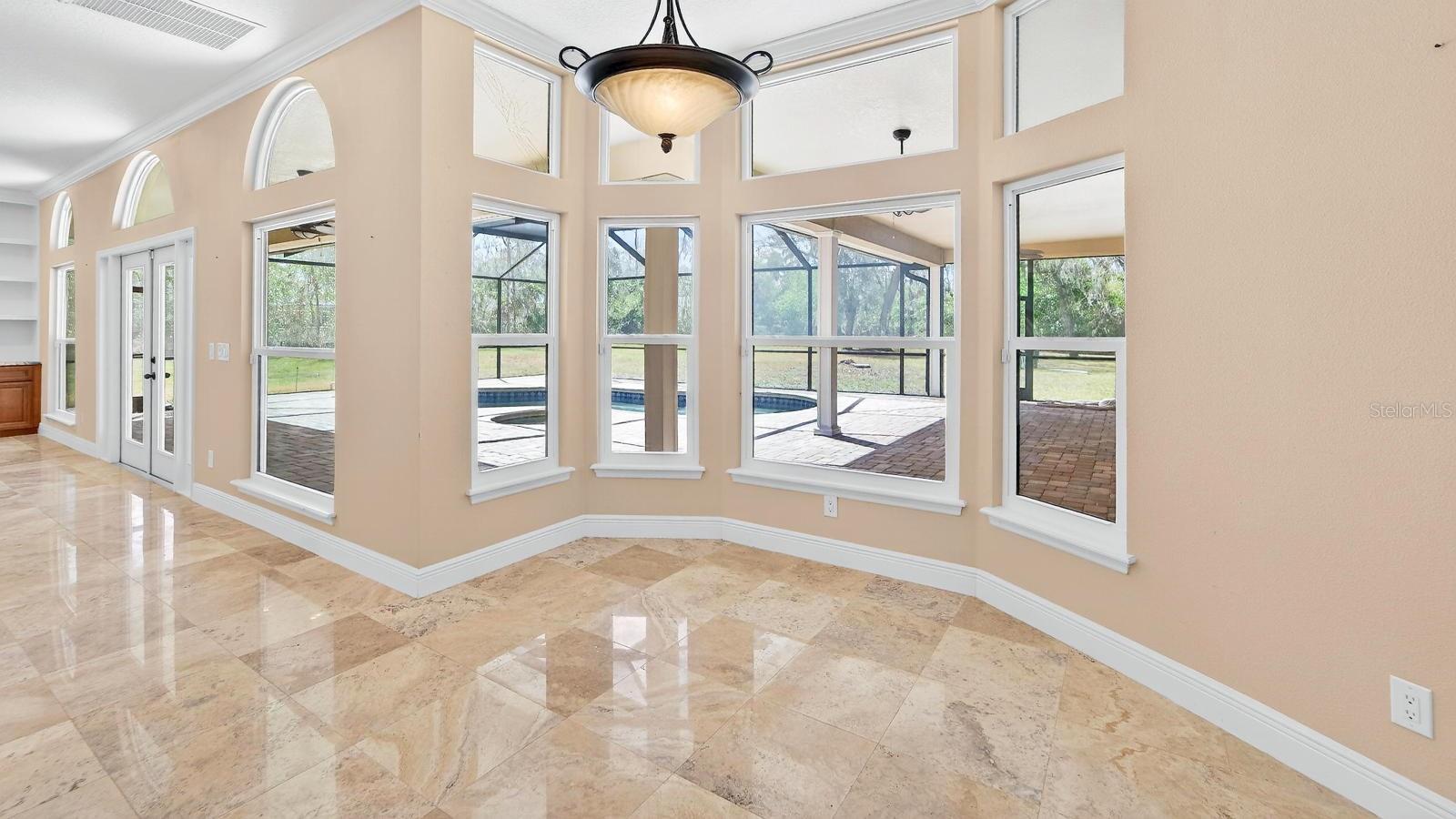 Image 4 of 51 For 4610 Clarksdale Lane