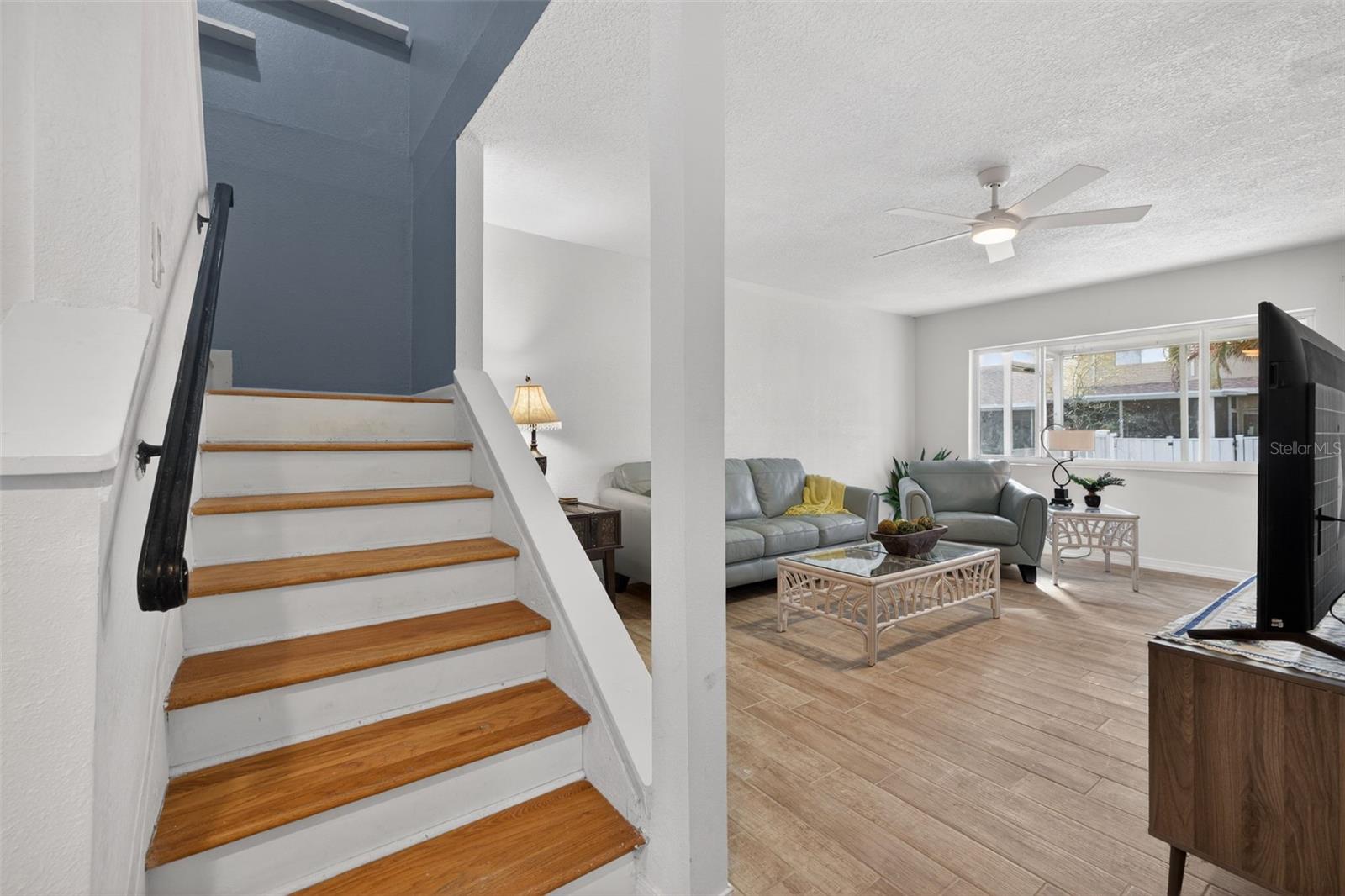 Image 15 of 32 For 6490 Cape Hatteras Way Ne 2