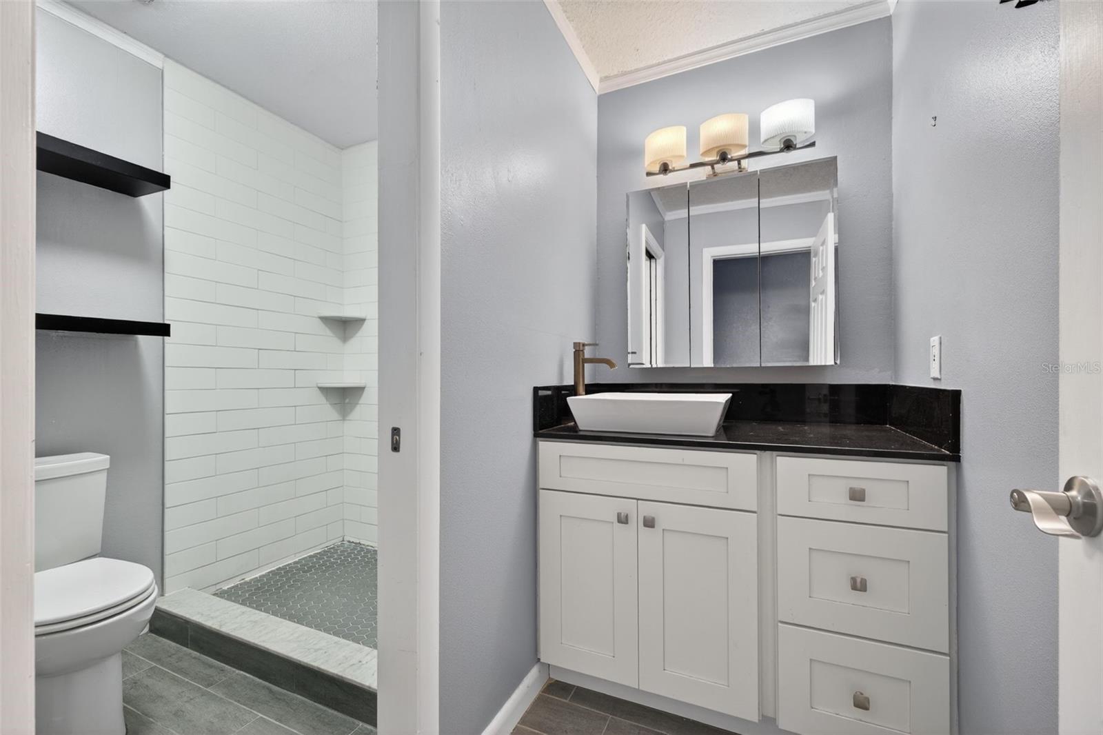 Image 19 of 32 For 6490 Cape Hatteras Way Ne 2