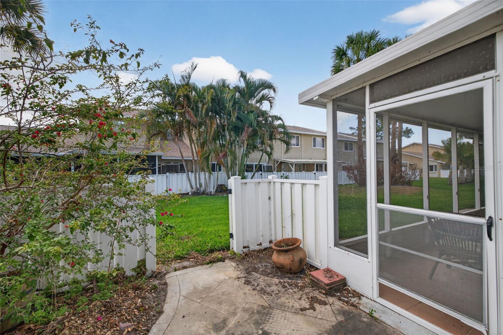 Image 23 of 32 For 6490 Cape Hatteras Way Ne 2