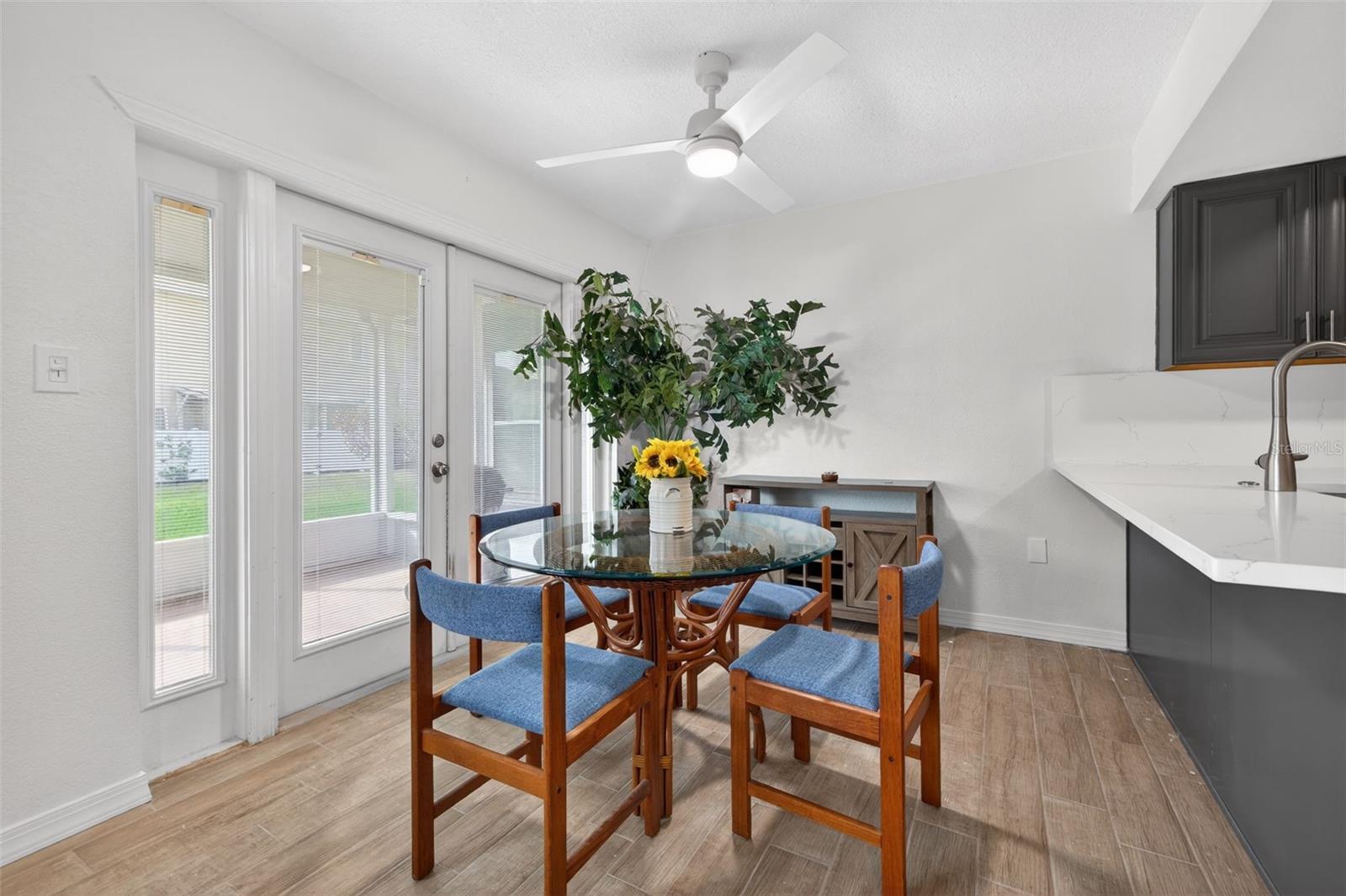 Image 5 of 32 For 6490 Cape Hatteras Way Ne 2