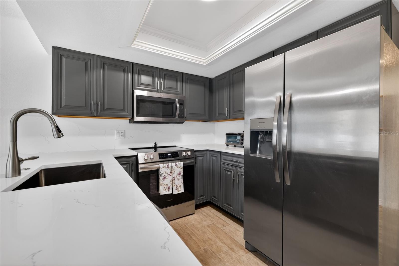 Image 8 of 32 For 6490 Cape Hatteras Way Ne 2