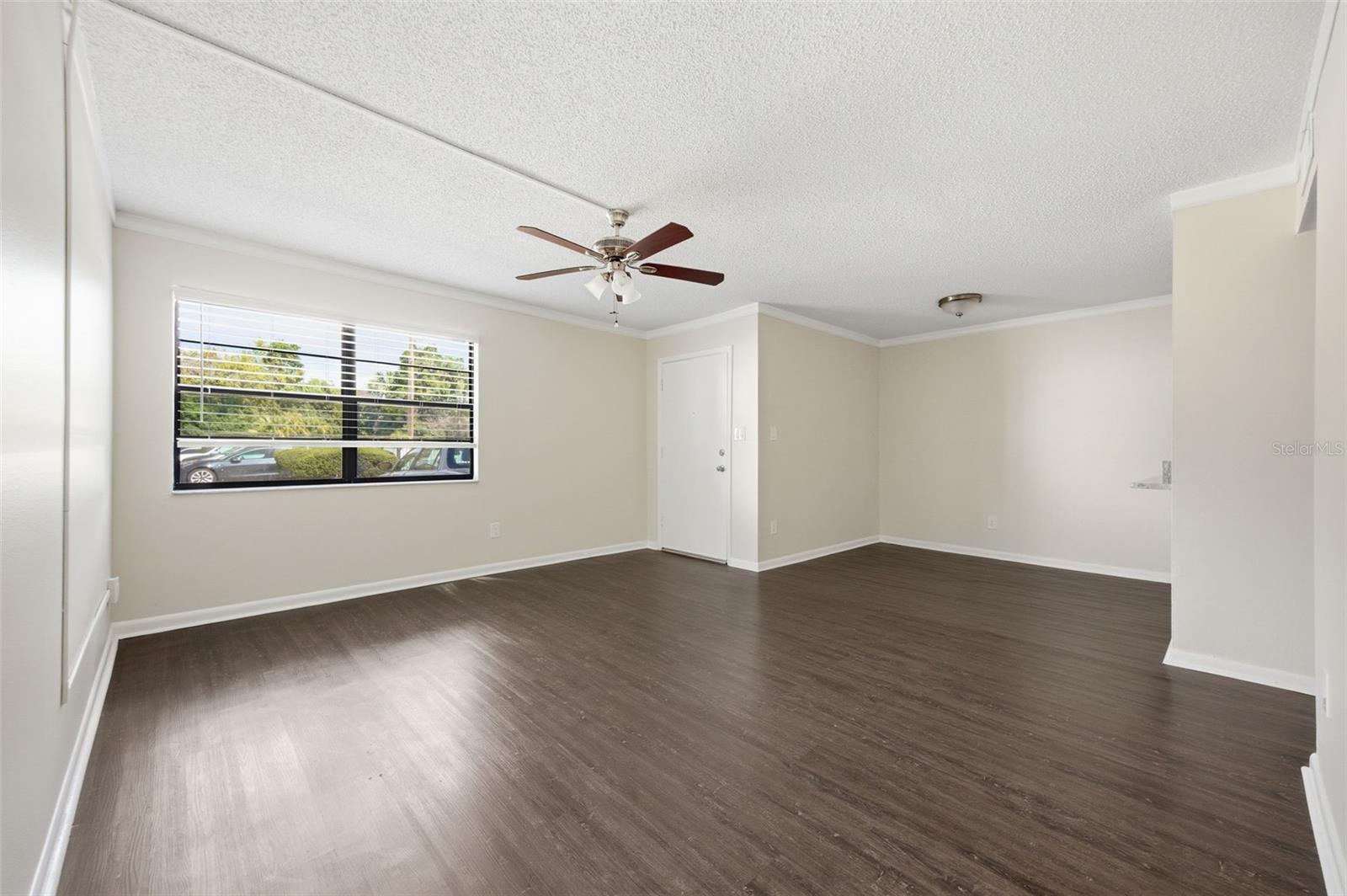 Image 10 of 23 For 3102 Horatio Street 12