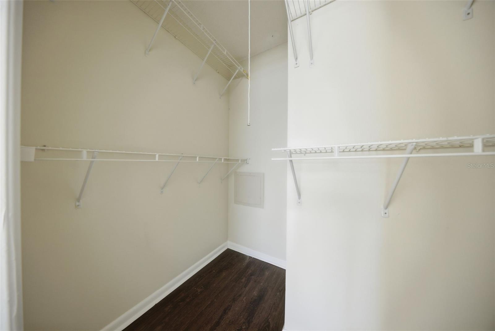 Image 19 of 23 For 3102 Horatio Street 12