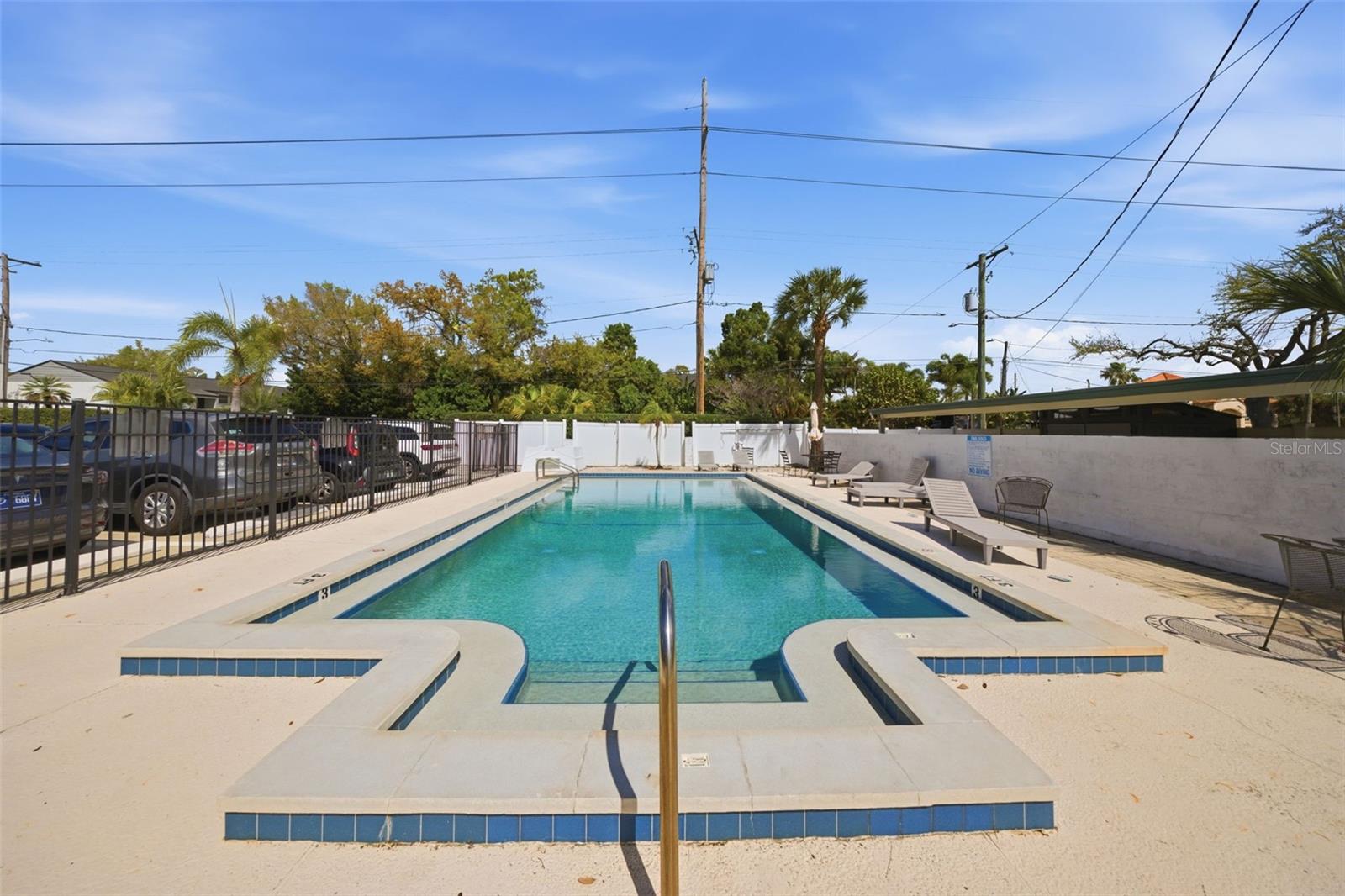 Image 21 of 23 For 3102 Horatio Street 12