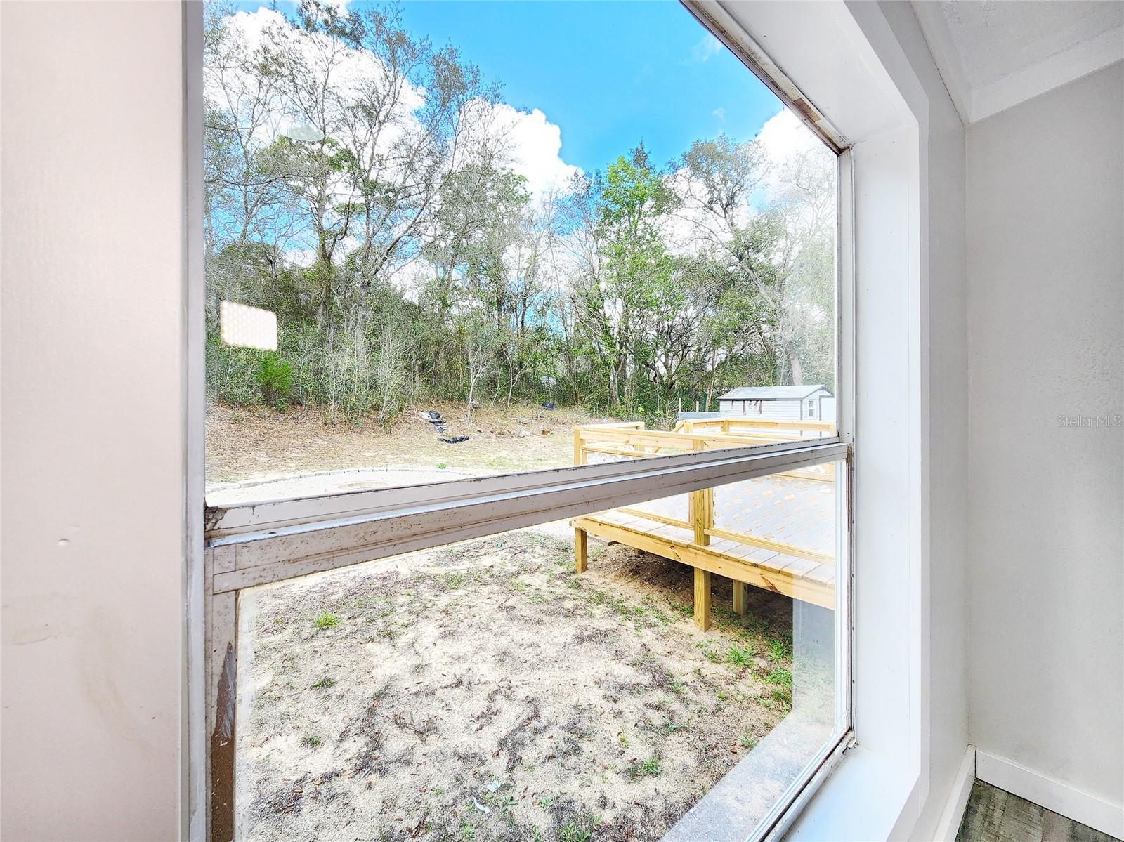 Image 17 of 44 For 88 Saturn Avenue