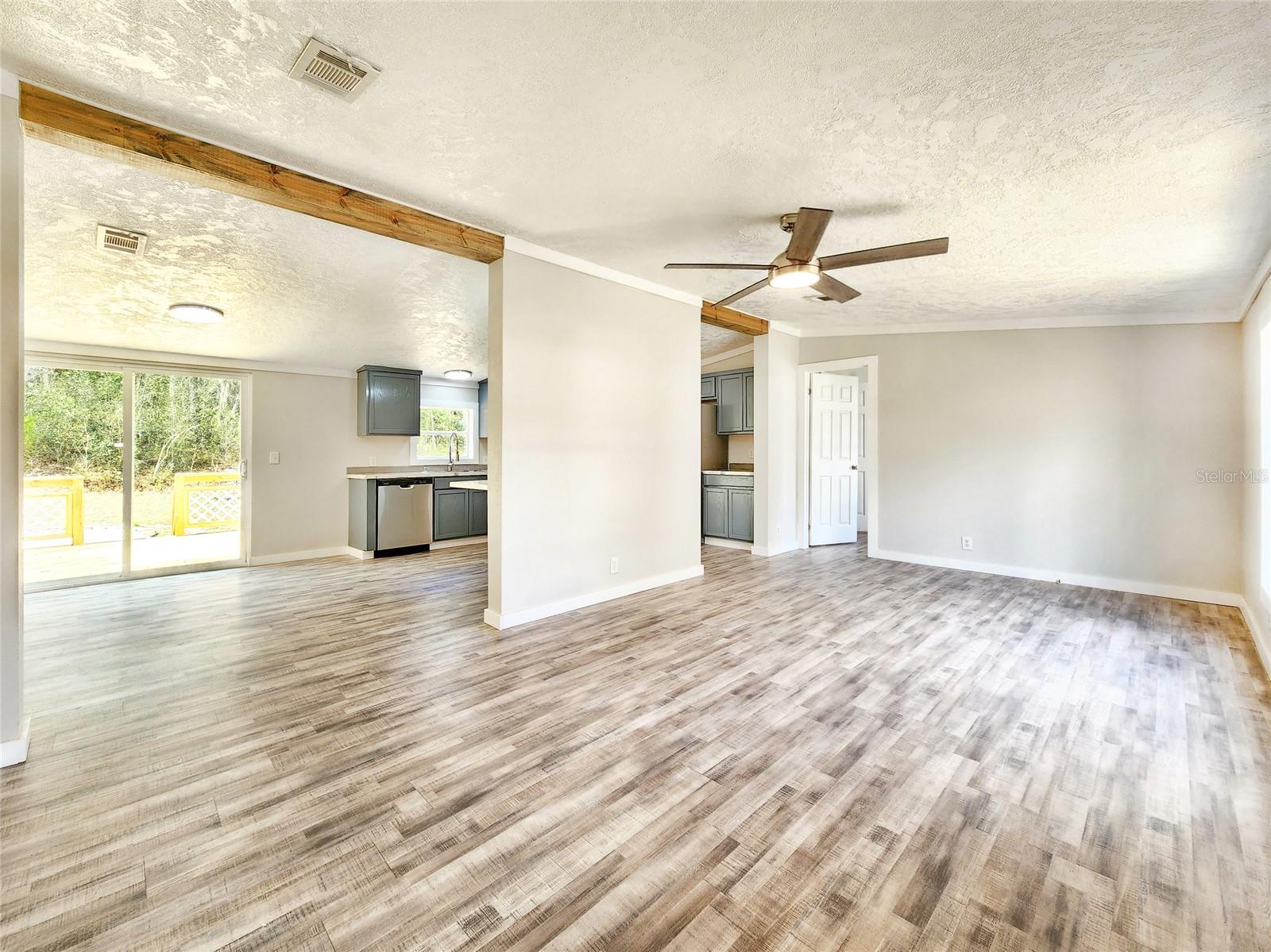 Image 7 of 44 For 88 Saturn Avenue