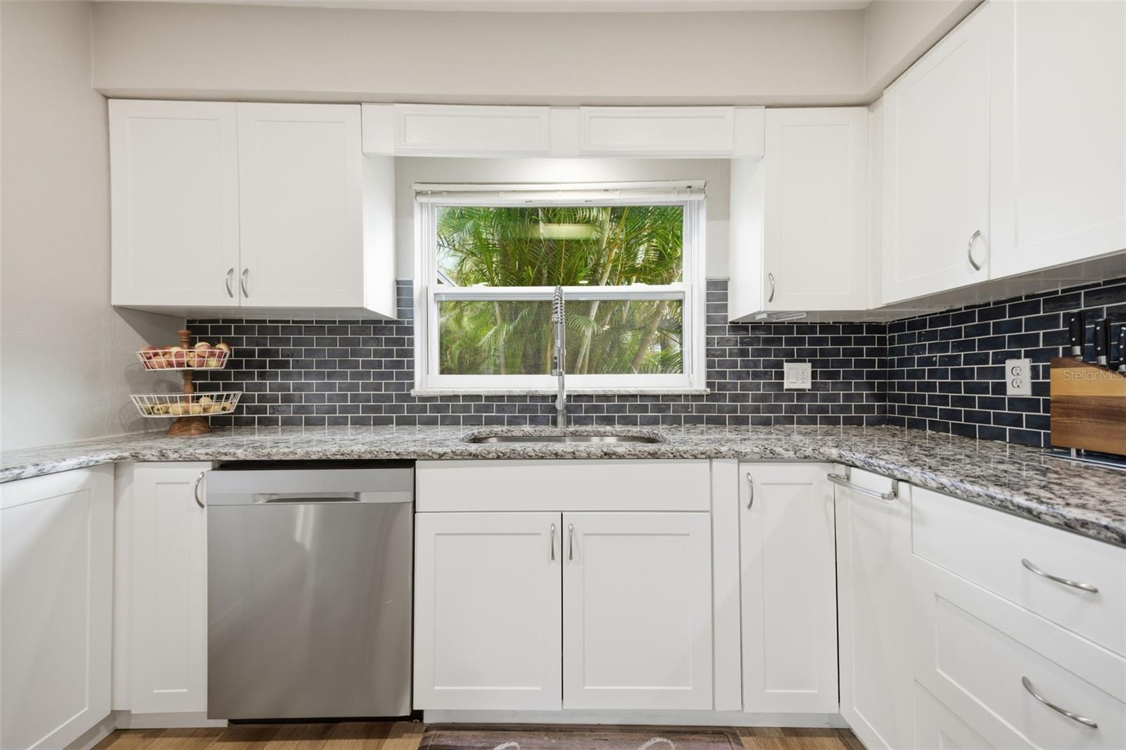 Image 13 of 50 For 2036 Ridge Drive