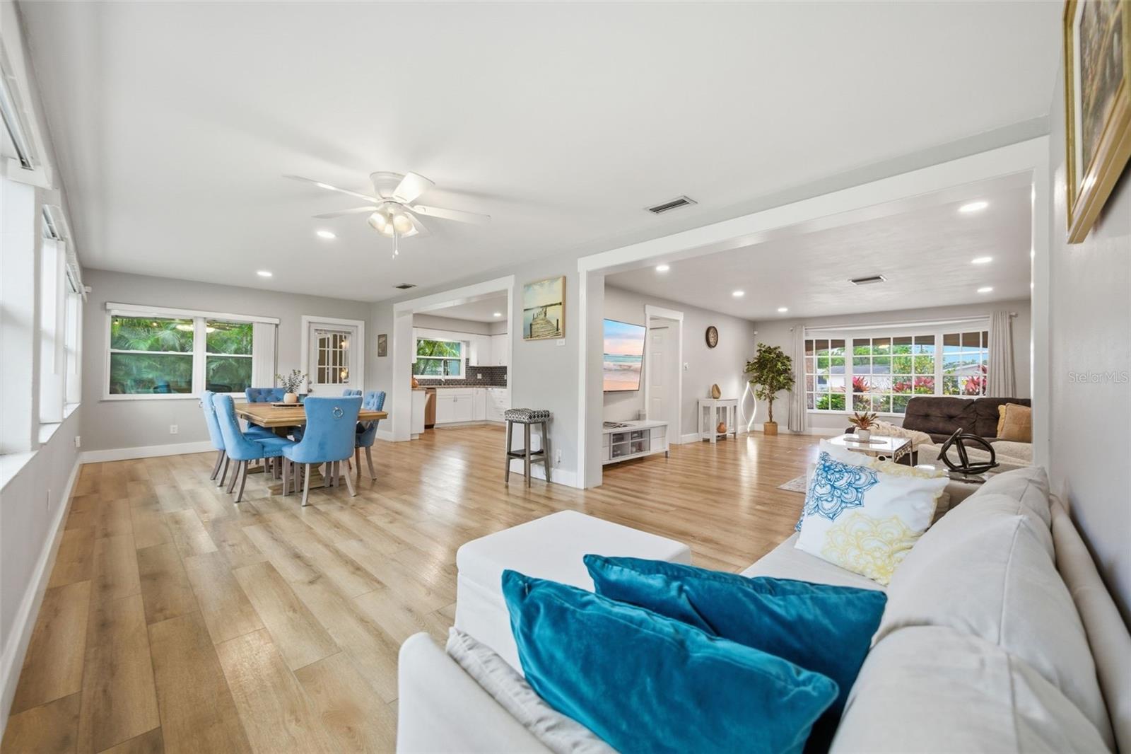 Image 17 of 50 For 2036 Ridge Drive