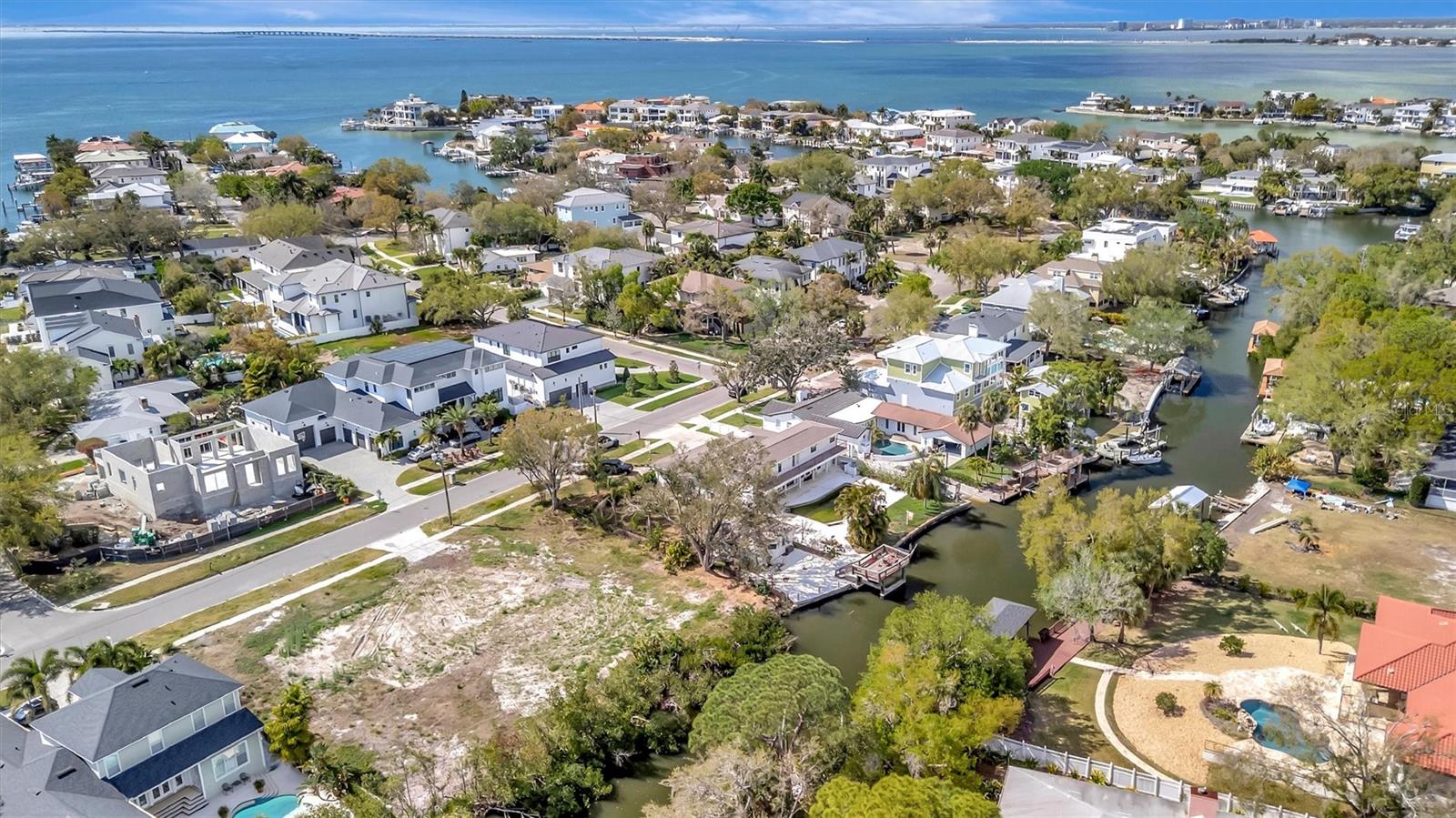 Image 10 of 24 For 2618 Dundee Street Parcel A