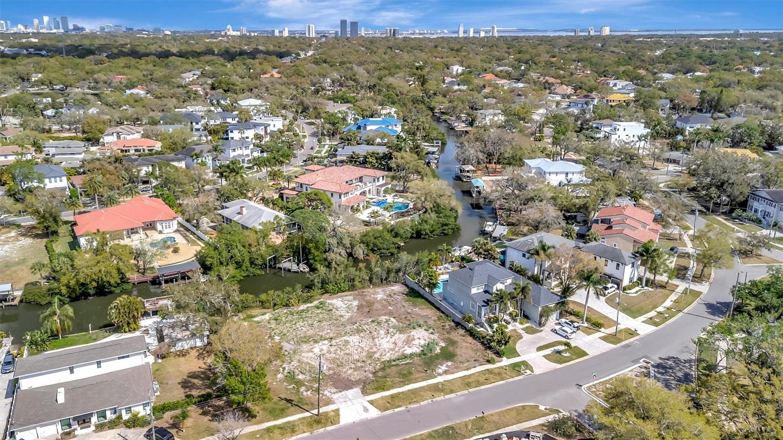 Image 16 of 24 For 2618 Dundee Street Parcel A