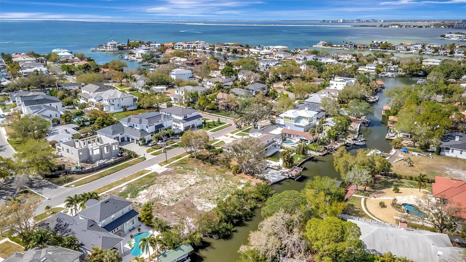 Image 20 of 24 For 2618 Dundee Street Parcel A