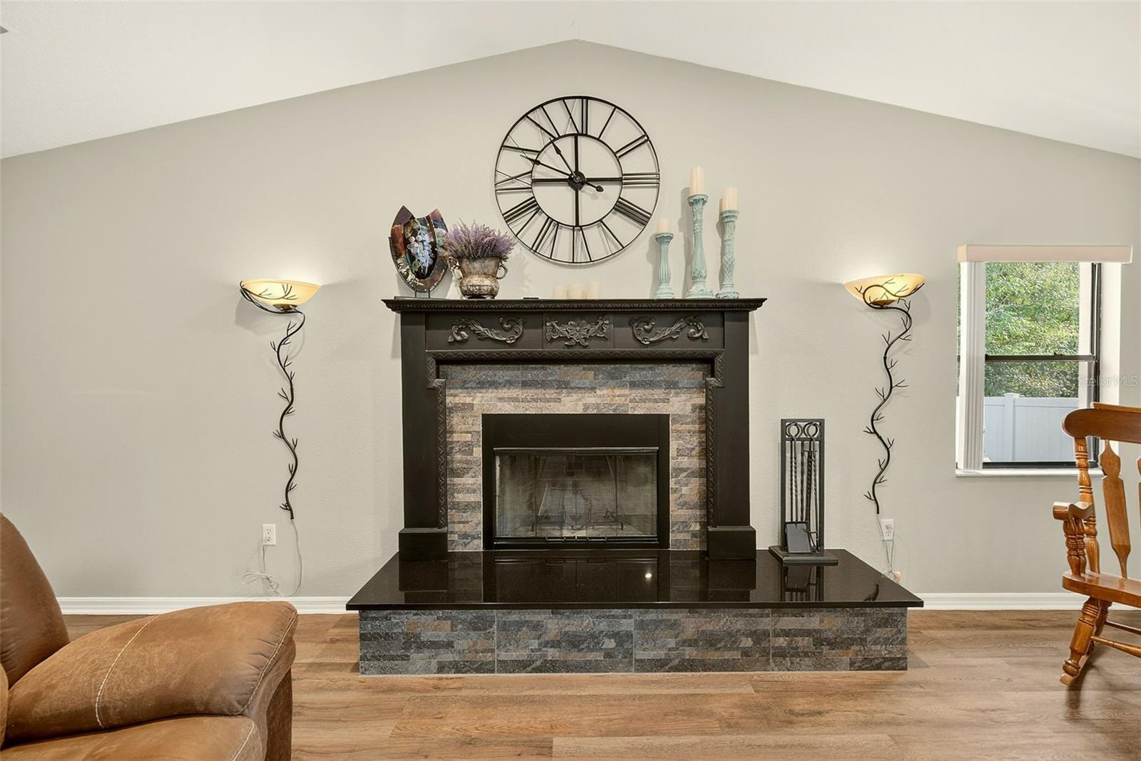 Image 14 of 59 For 9743 Hermosillo Drive