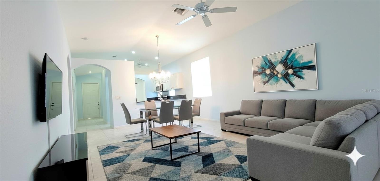 Image 4 of 23 For 8214 Bellafiore Way