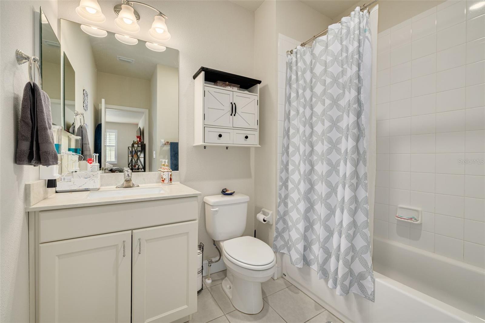 Image 22 of 36 For 593 Ozona Village Drive