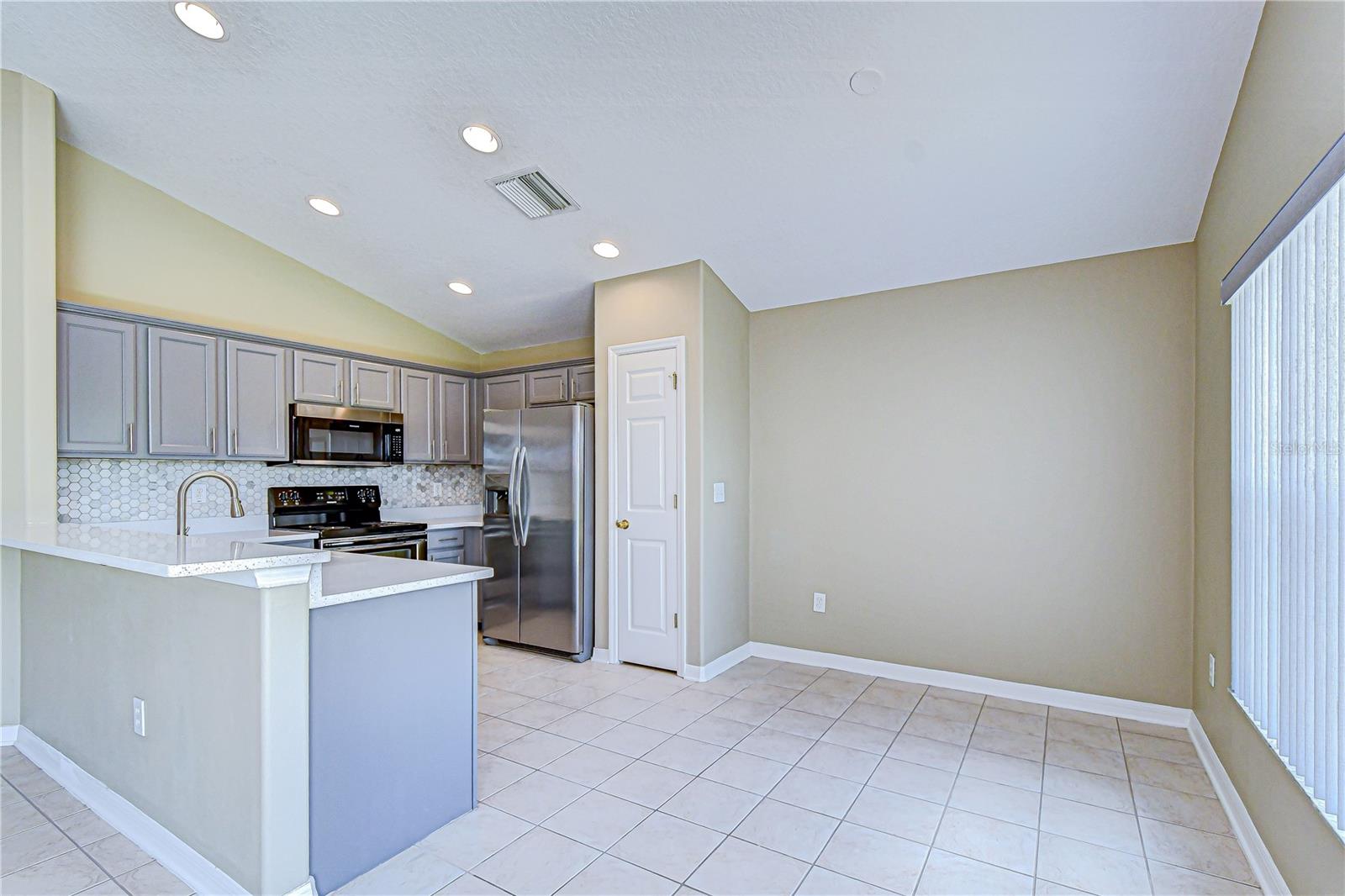 Image 15 of 33 For 6029 Sweet William Terrace