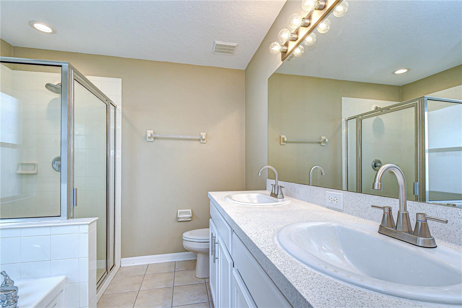 Image 21 of 33 For 6029 Sweet William Terrace