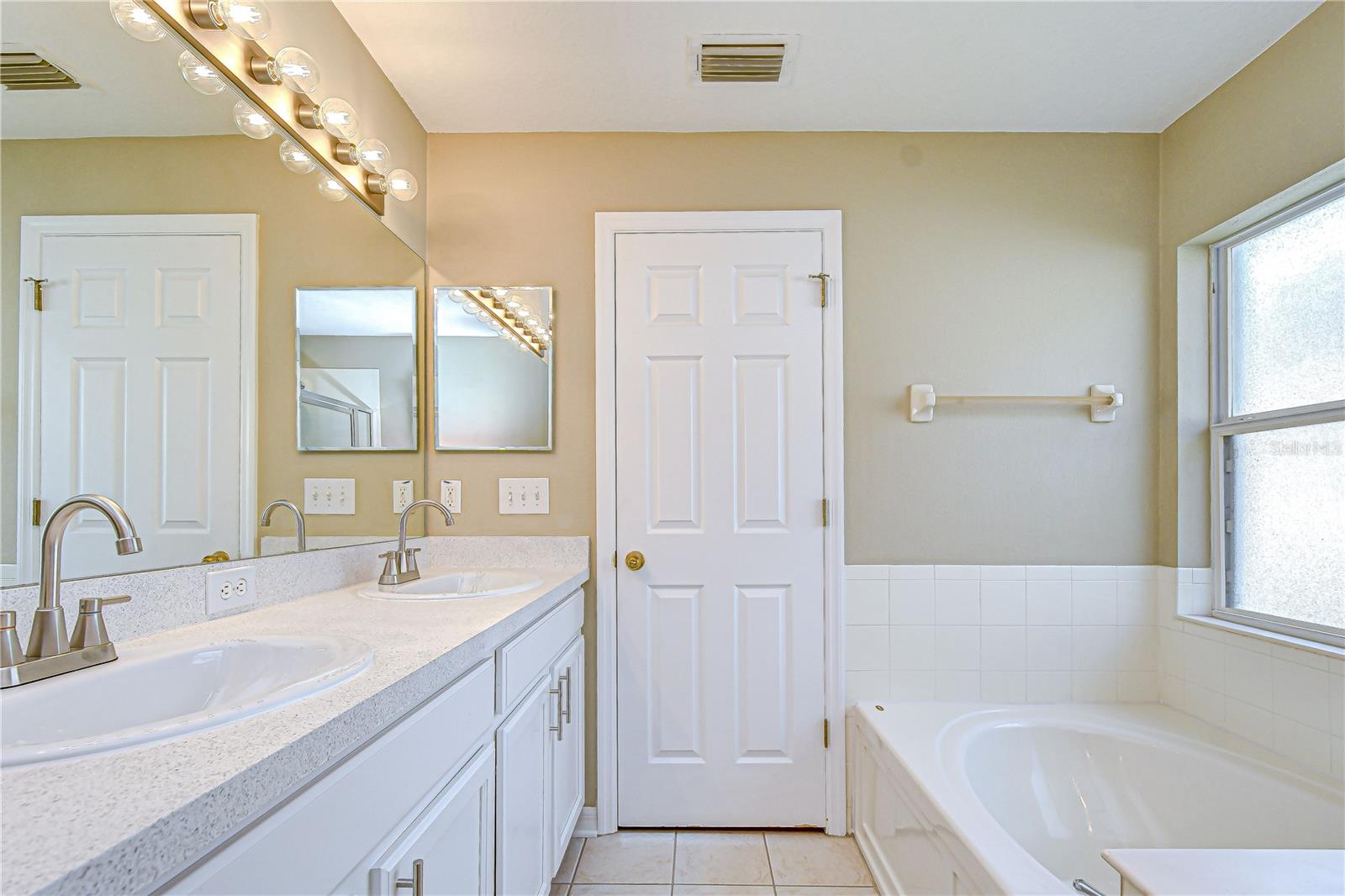 Image 23 of 33 For 6029 Sweet William Terrace