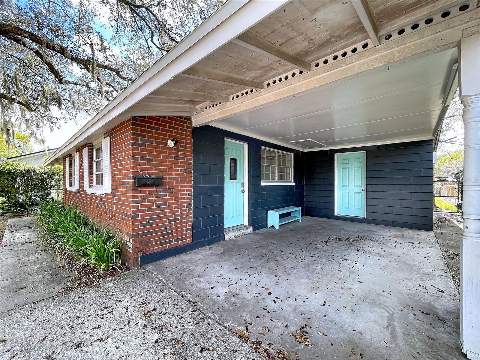 Listing photo id 65 for 1415 Idlewild Avenue