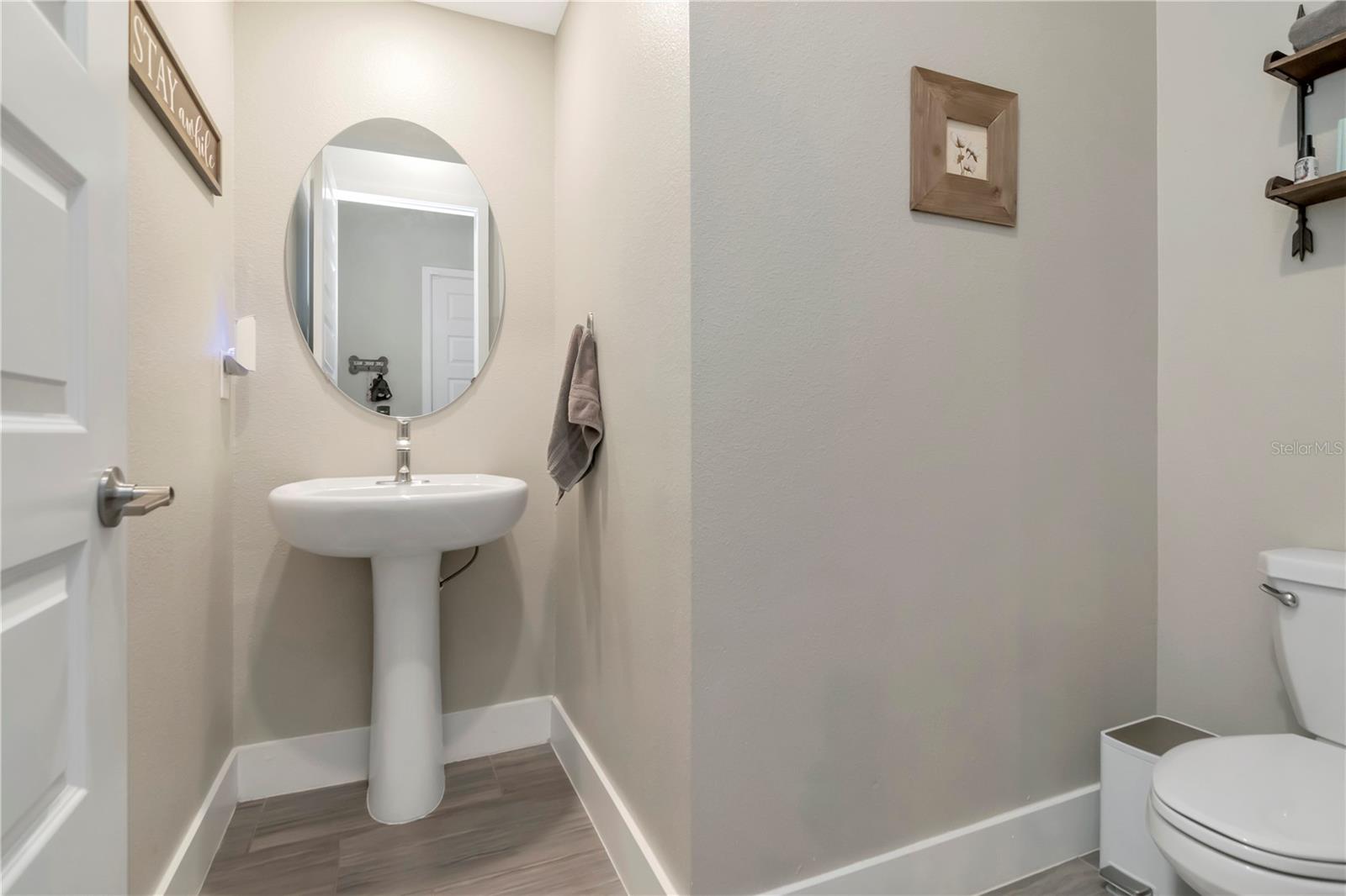 Image 11 of 28 For 7713 Shamrock Road