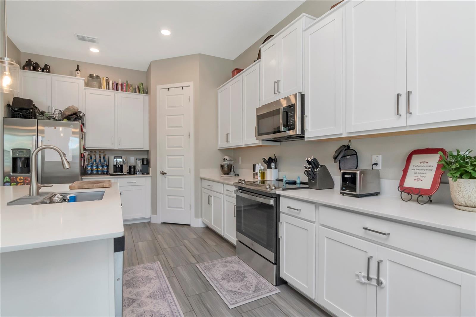 Image 9 of 28 For 7713 Shamrock Road