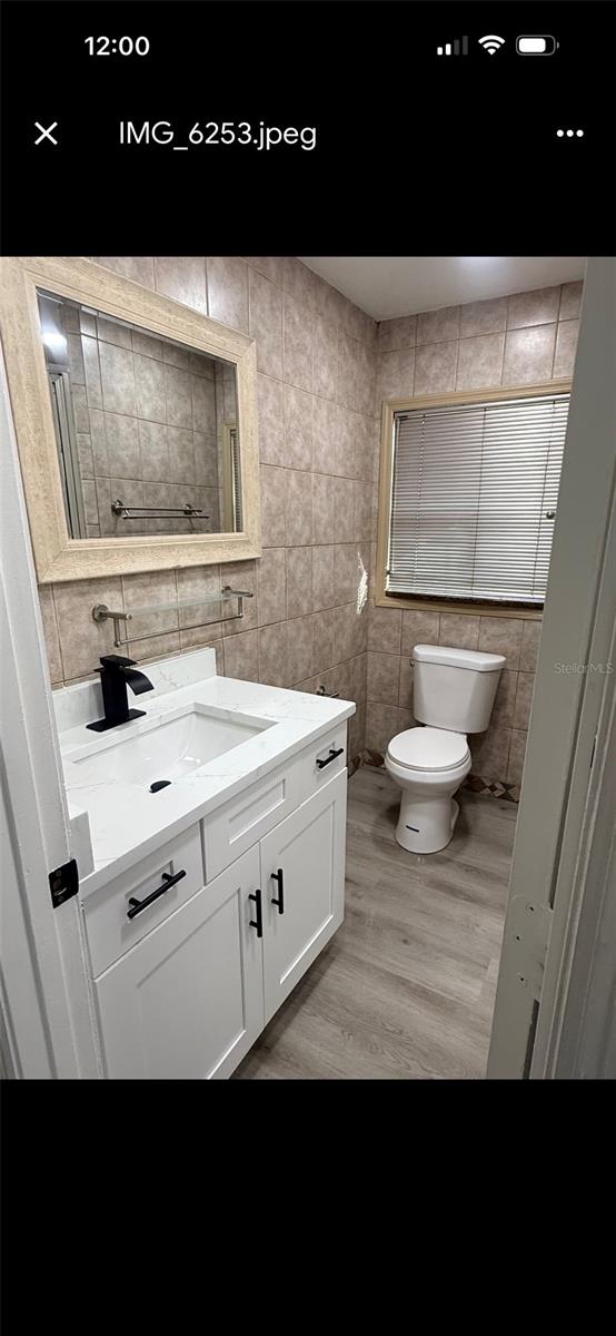 Image 4 of 17 For 14307 Promontory Point Place