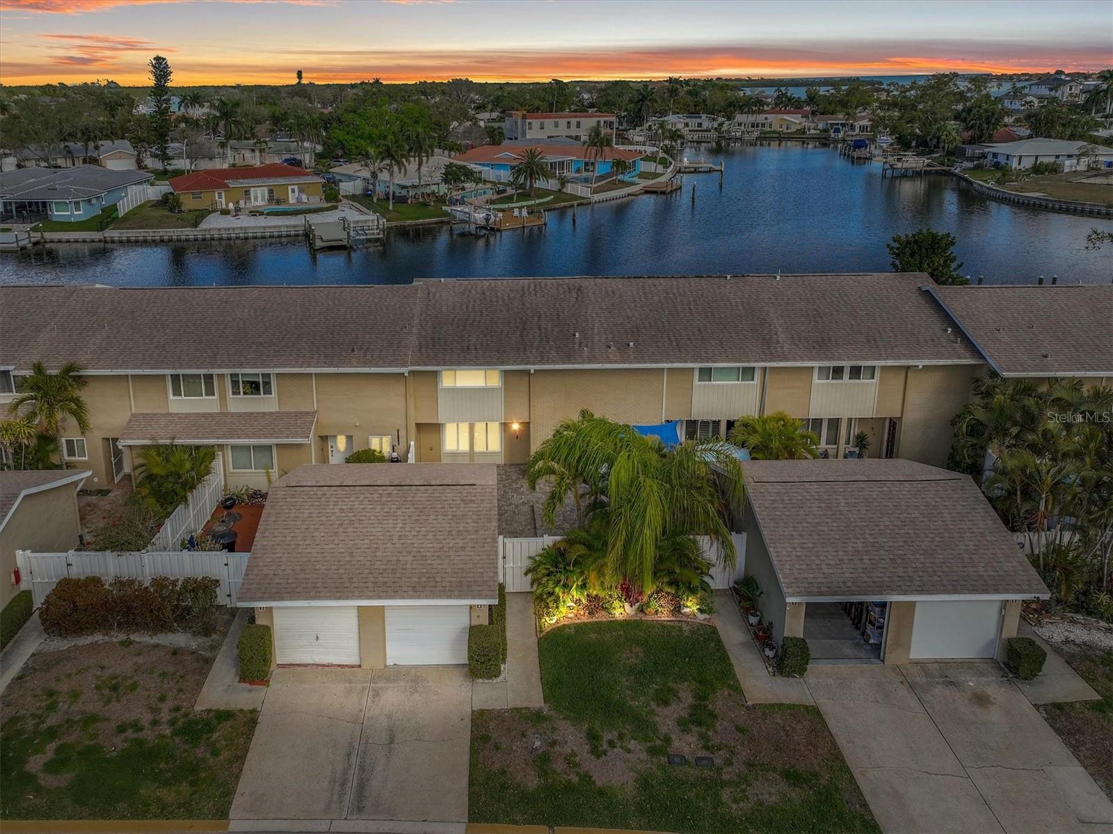 Image 11 of 83 For 6537 Cape Hatteras Way Ne 4