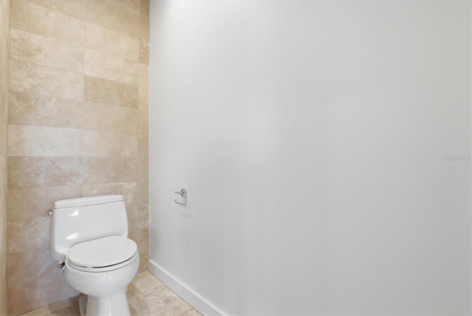 Image 40 of 83 For 6537 Cape Hatteras Way Ne 4