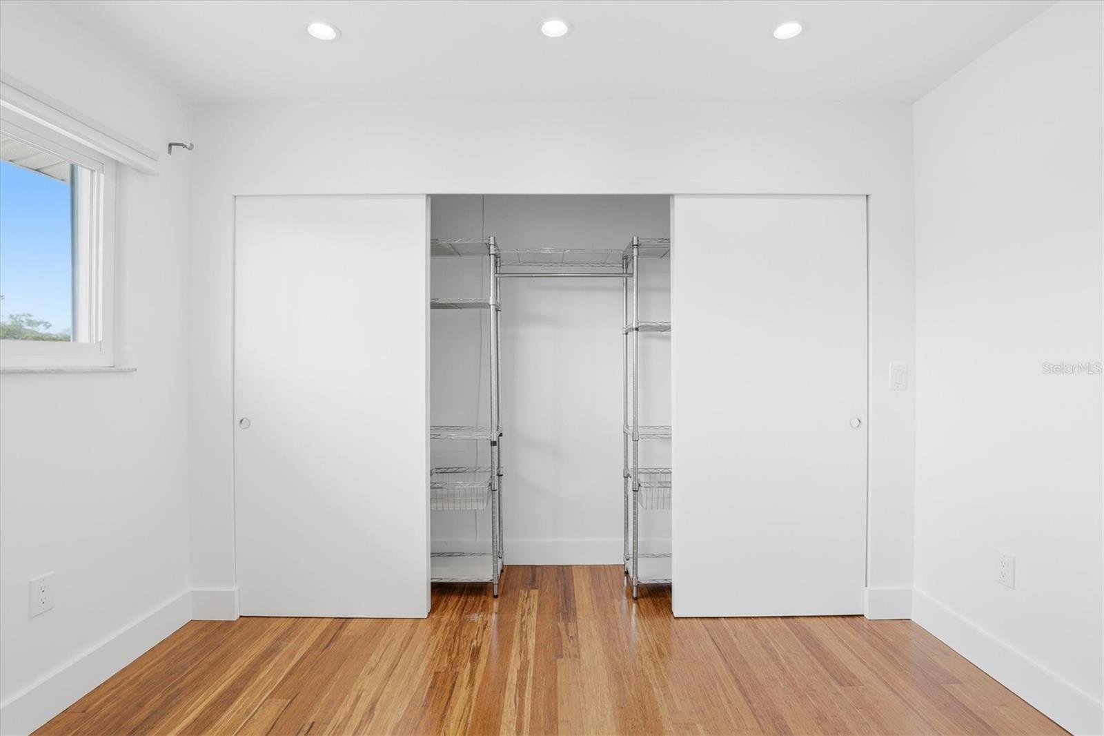 Image 44 of 83 For 6537 Cape Hatteras Way Ne 4