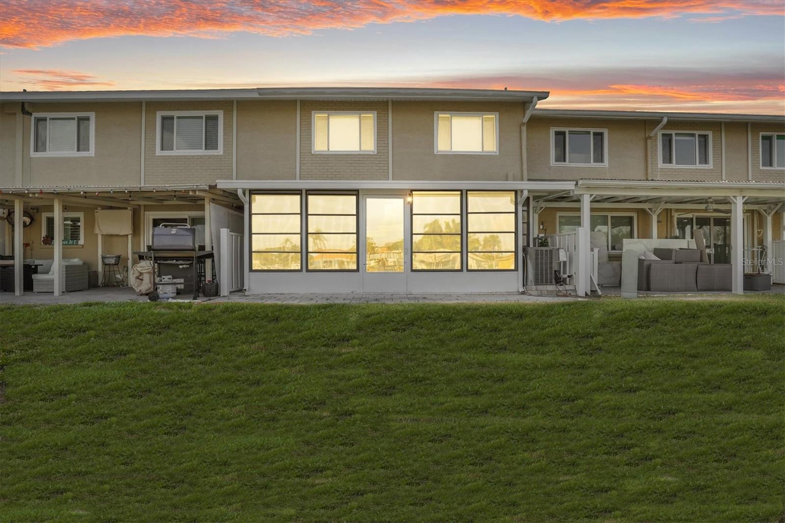 Image 6 of 83 For 6537 Cape Hatteras Way Ne 4