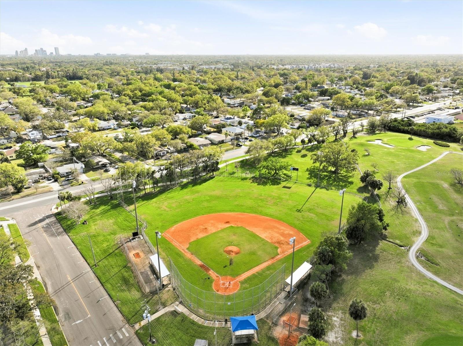 Image 70 of 83 For 6537 Cape Hatteras Way Ne 4