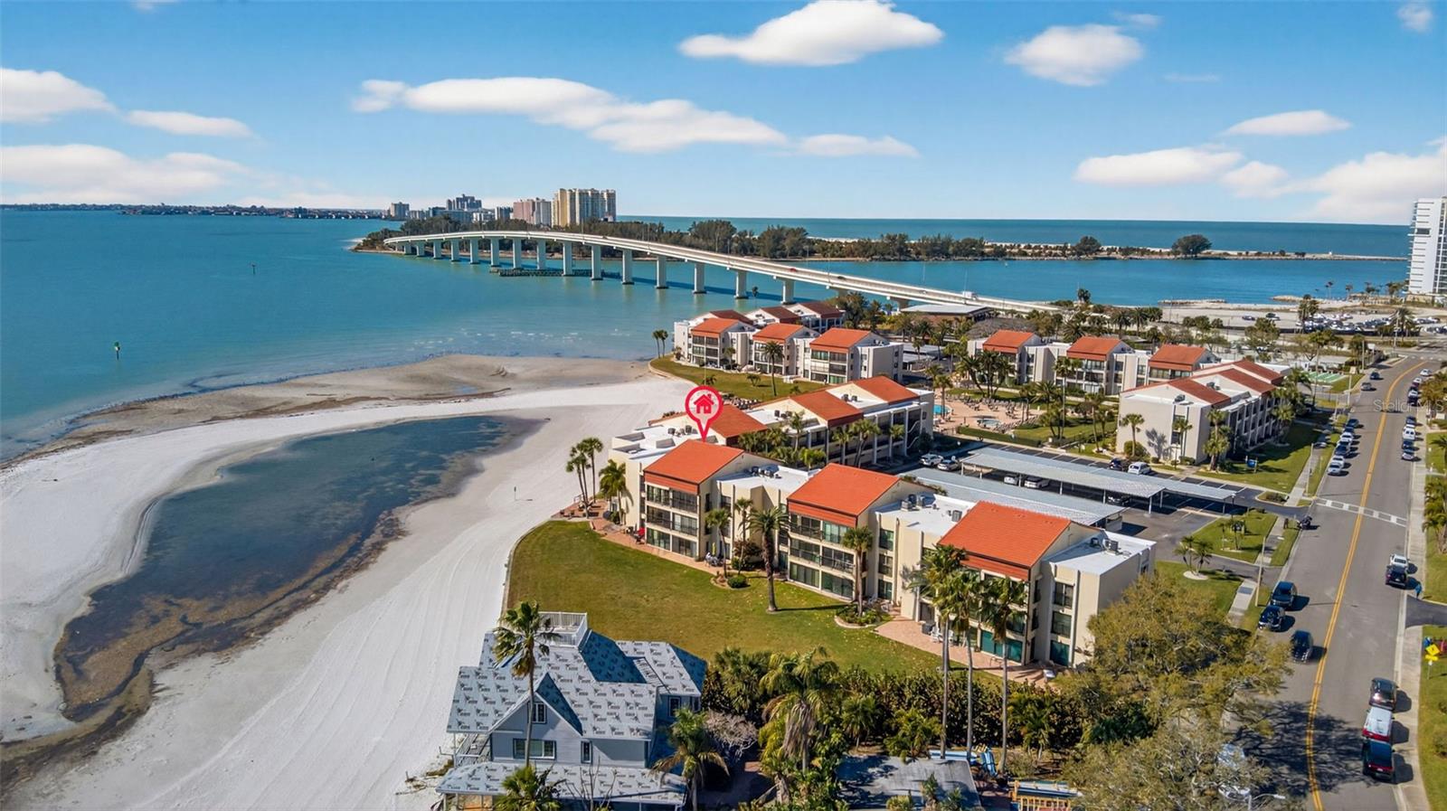 Image 30 of 49 For 865 Gulfview Boulevard 207