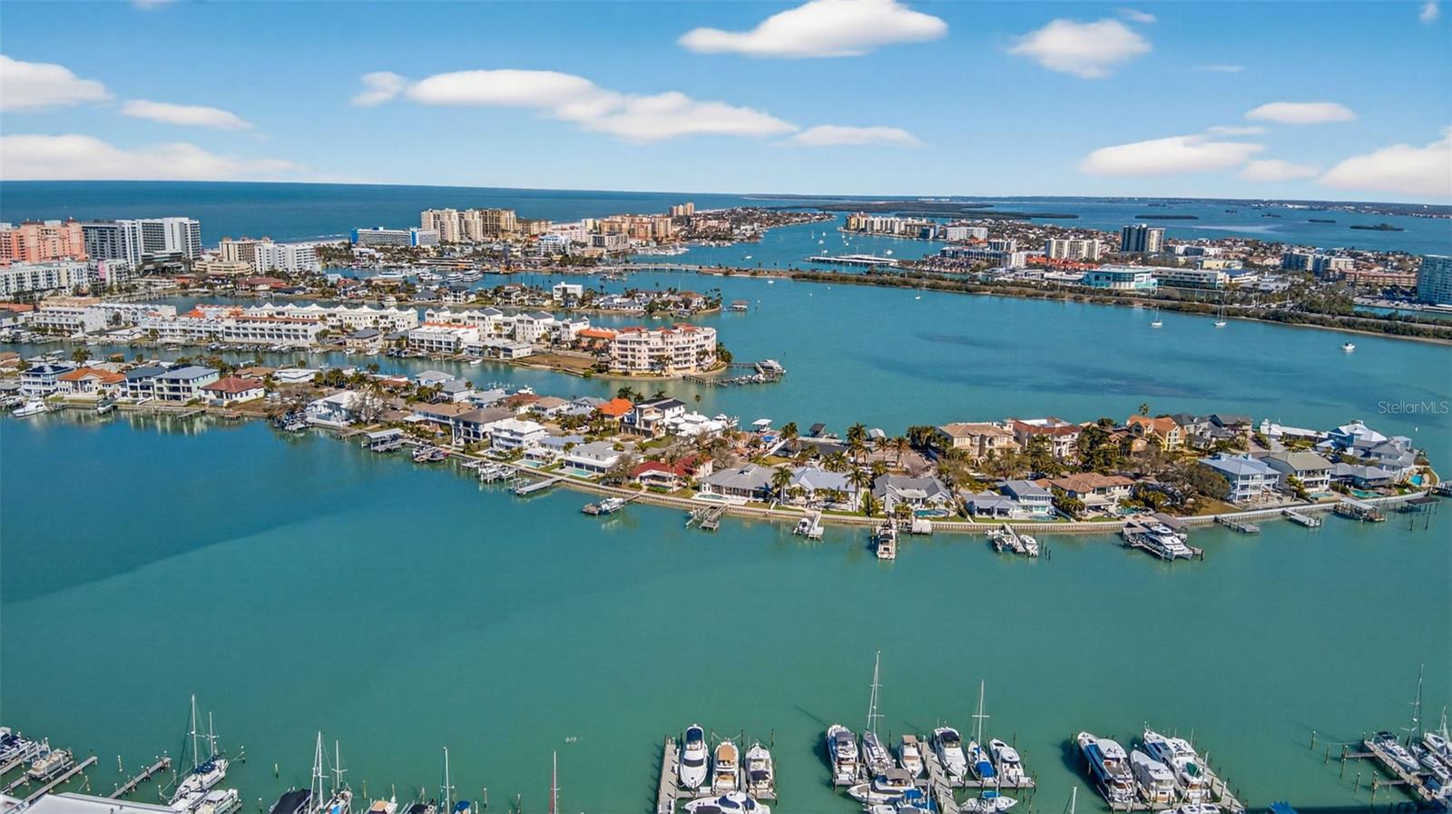 Image 32 of 49 For 865 Gulfview Boulevard 207