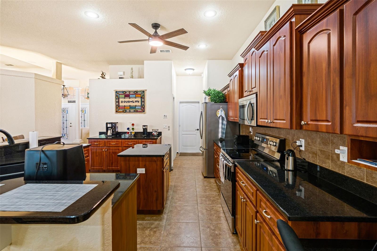 Image 14 of 61 For 10288 Ridge Top Loop