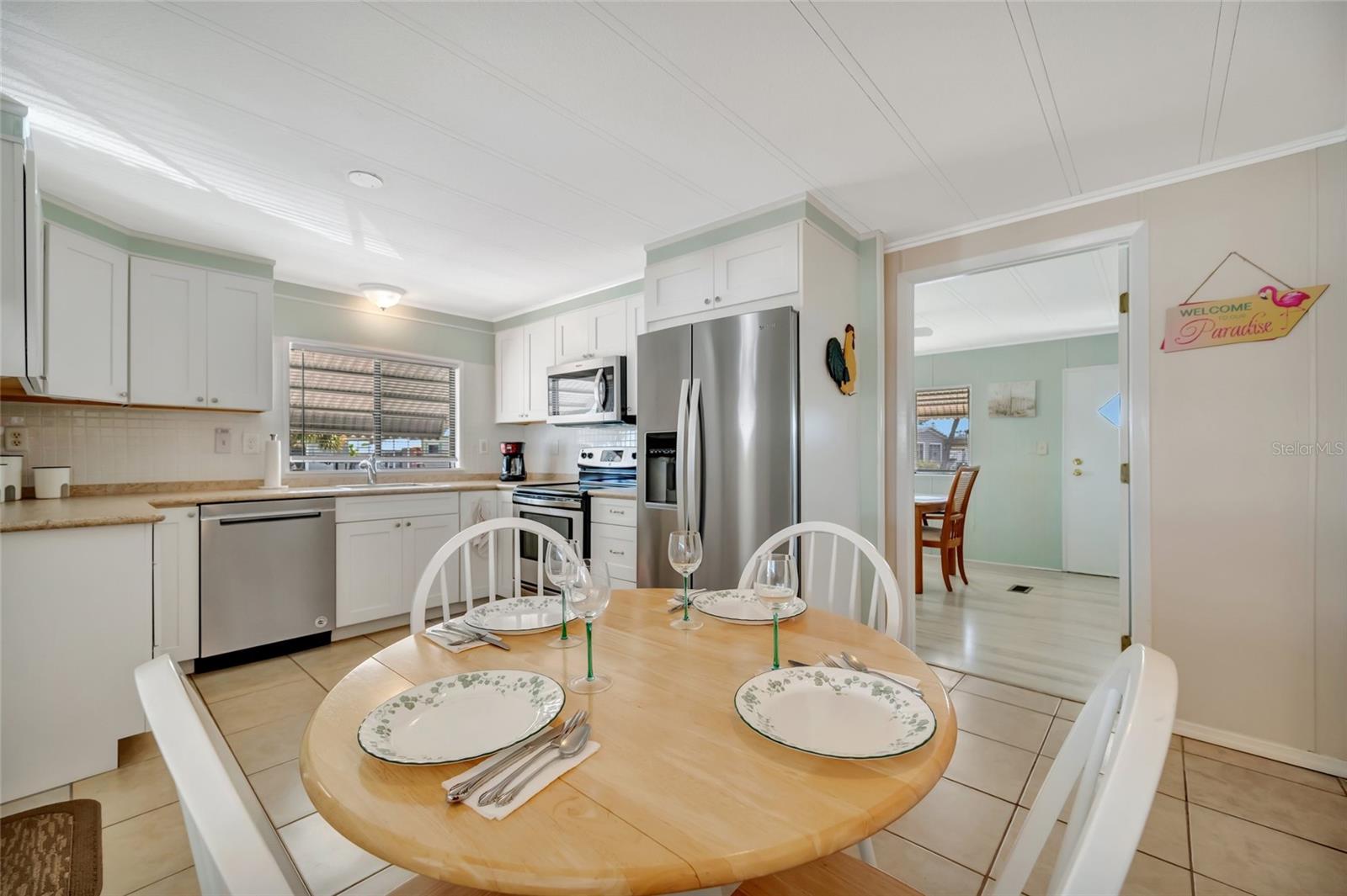 Image 10 of 39 For 110 Saint Lucia Loop