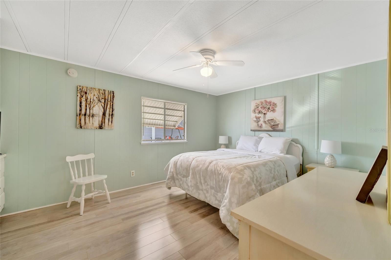 Image 15 of 39 For 110 Saint Lucia Loop