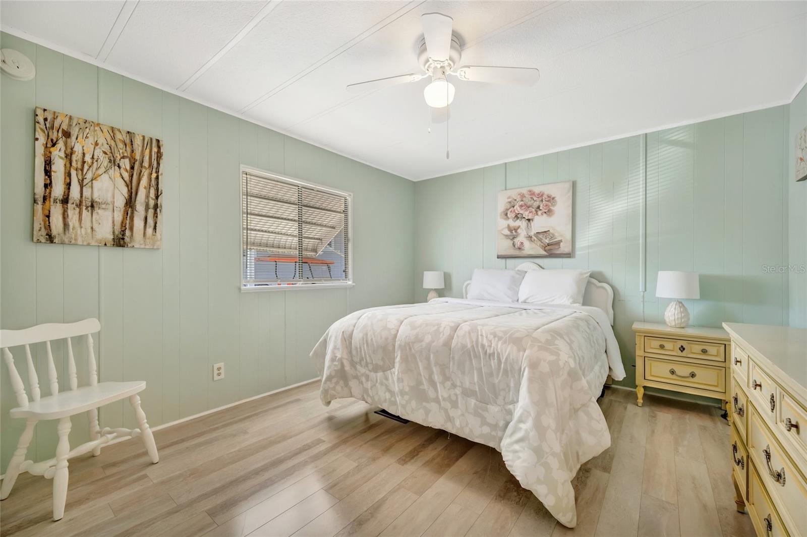 Image 16 of 39 For 110 Saint Lucia Loop