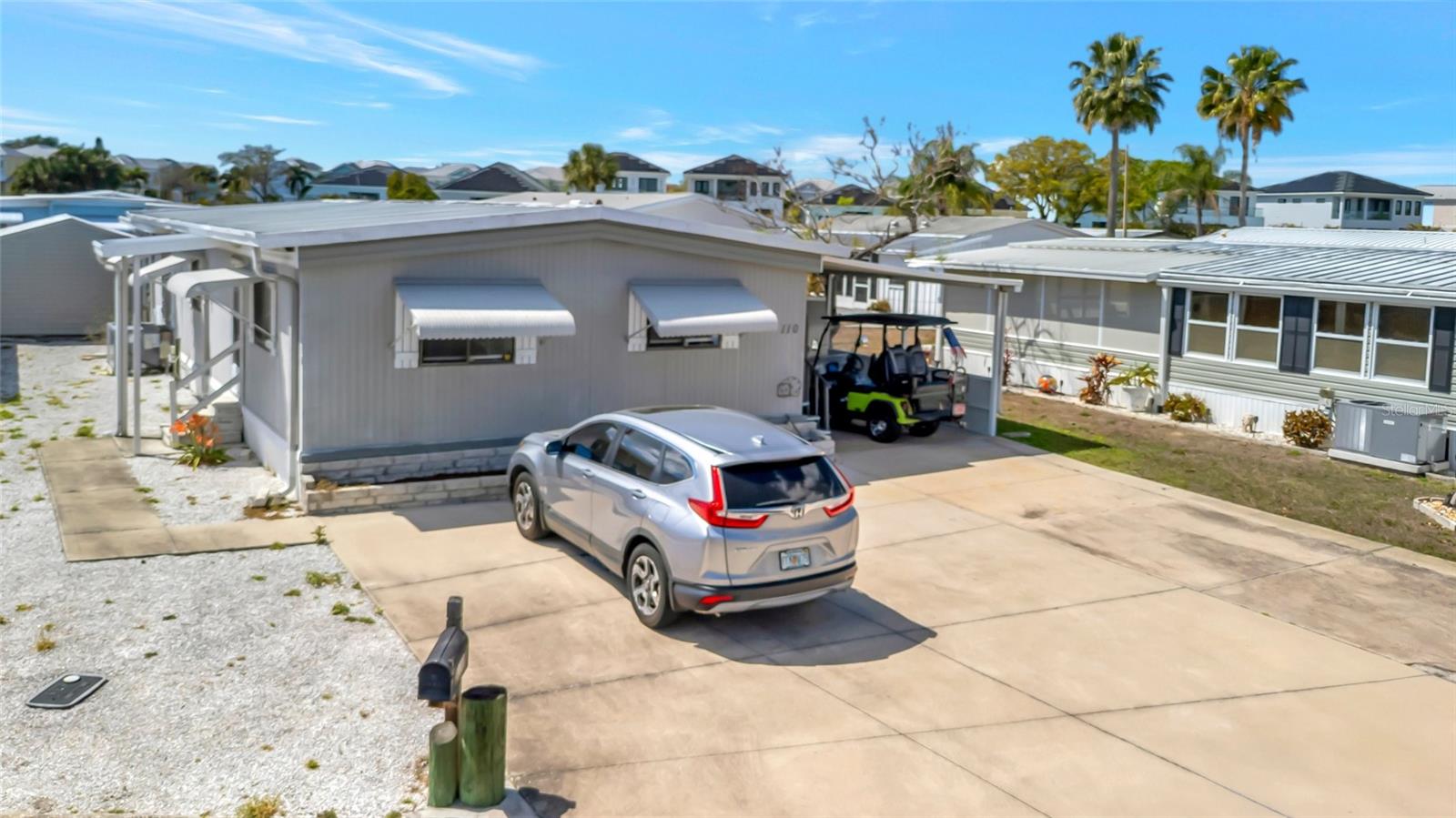 Image 2 of 39 For 110 Saint Lucia Loop