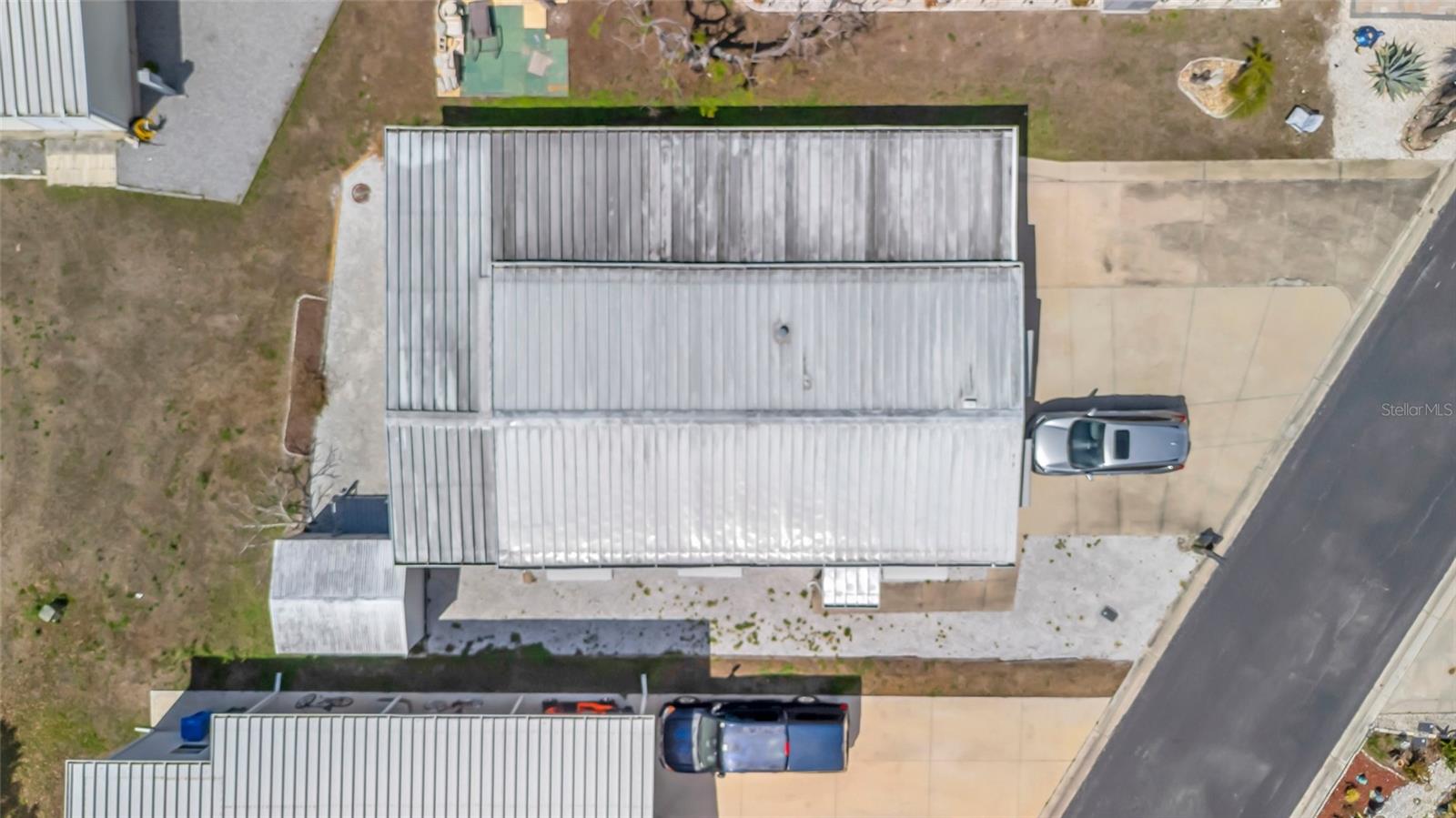 Image 3 of 39 For 110 Saint Lucia Loop