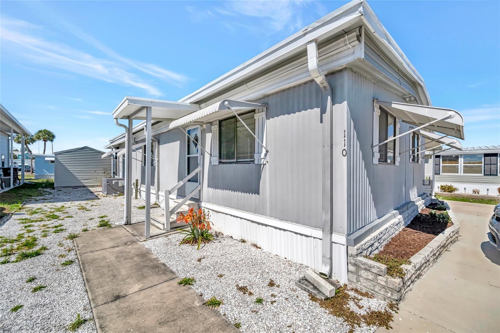 Image 39 of 39 For 110 Saint Lucia Loop