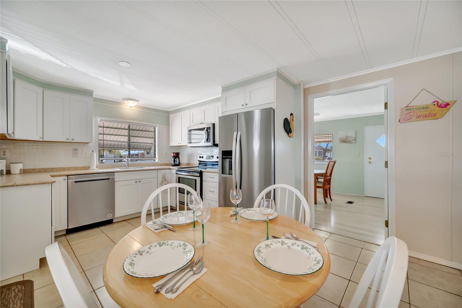 Image 9 of 39 For 110 Saint Lucia Loop