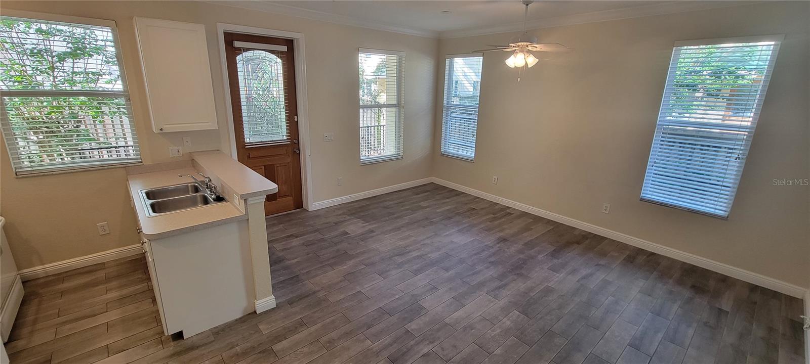 Image 13 of 16 For 1112 Islamorada Lane