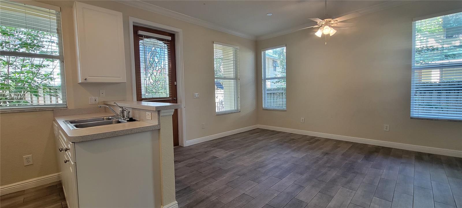 Image 5 of 16 For 1112 Islamorada Lane