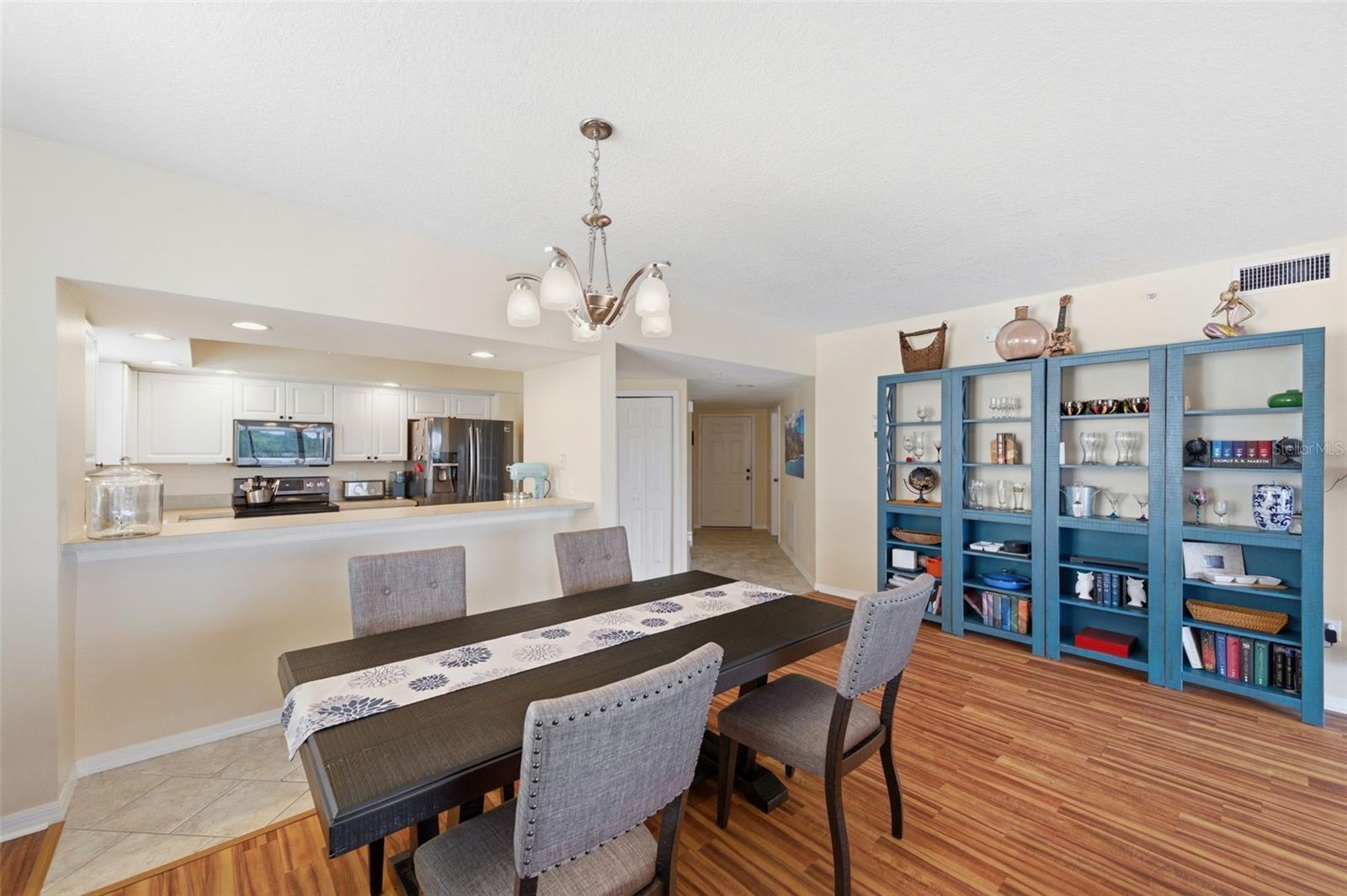 Image 10 of 47 For 1200 Country Club Drive 1206