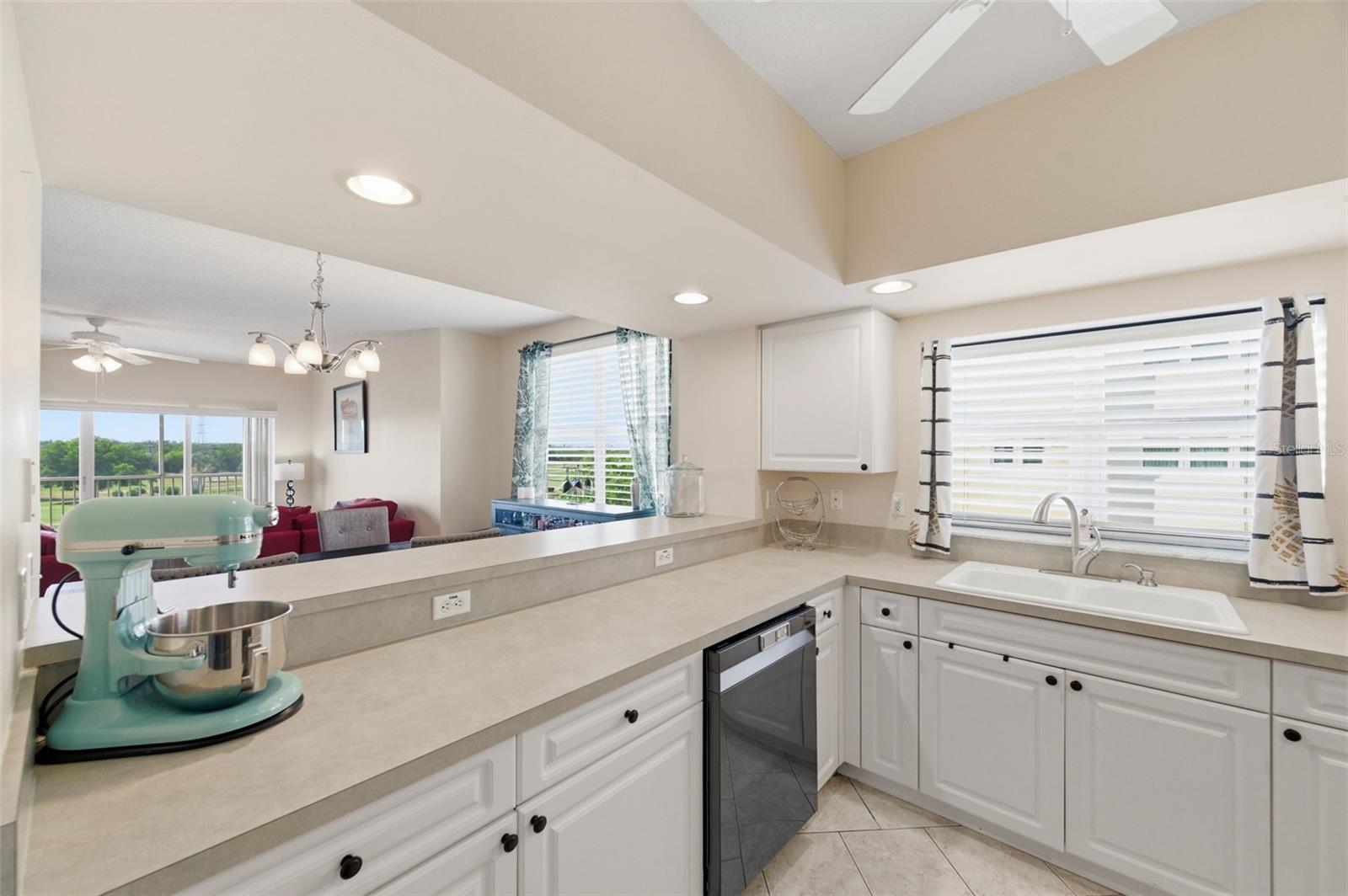 Image 14 of 47 For 1200 Country Club Drive 1206