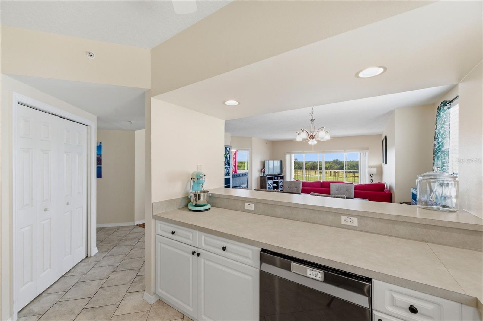 Image 15 of 47 For 1200 Country Club Drive 1206