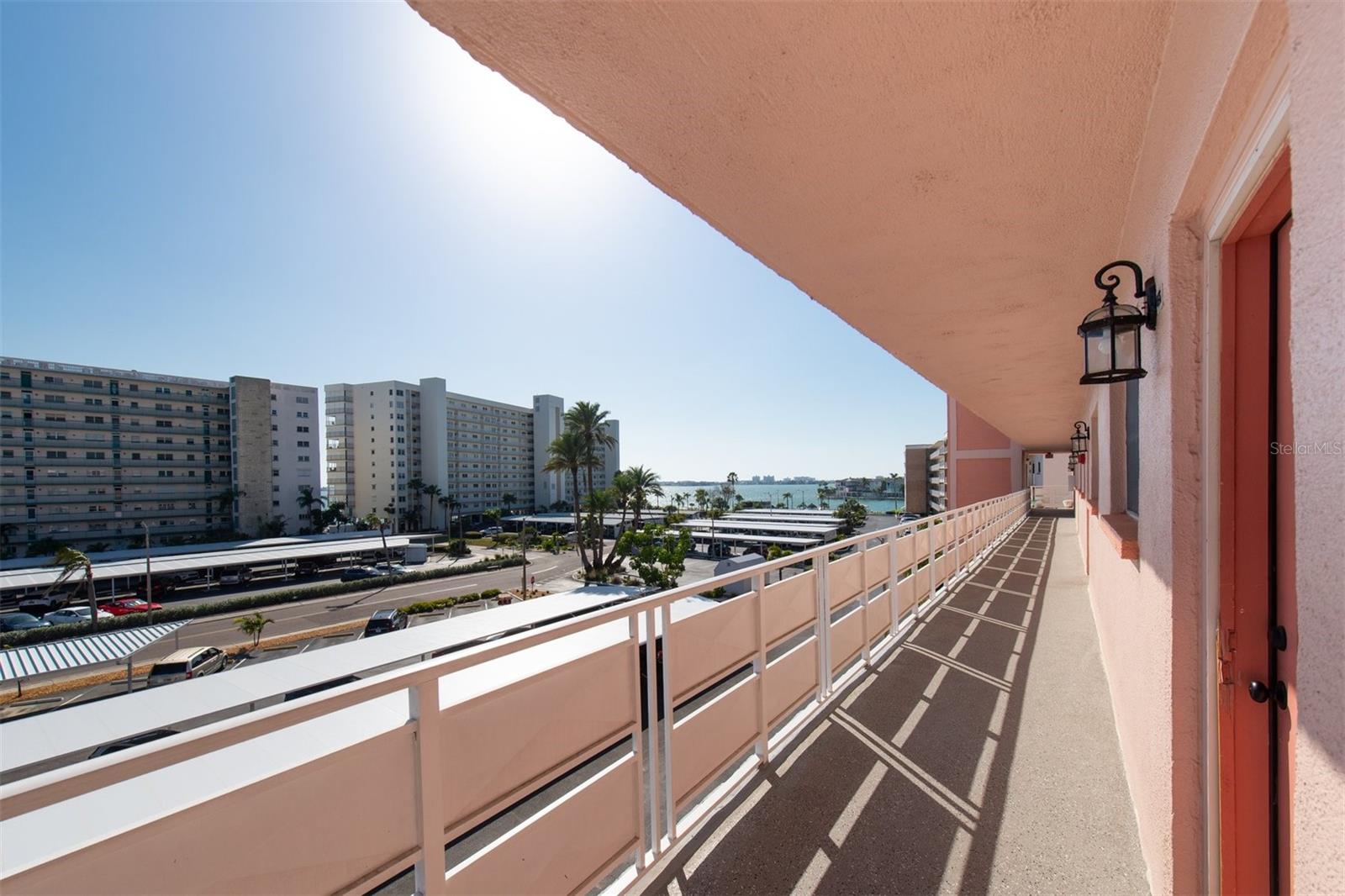 Image 22 of 36 For 6025 Shore Boulevard S 405