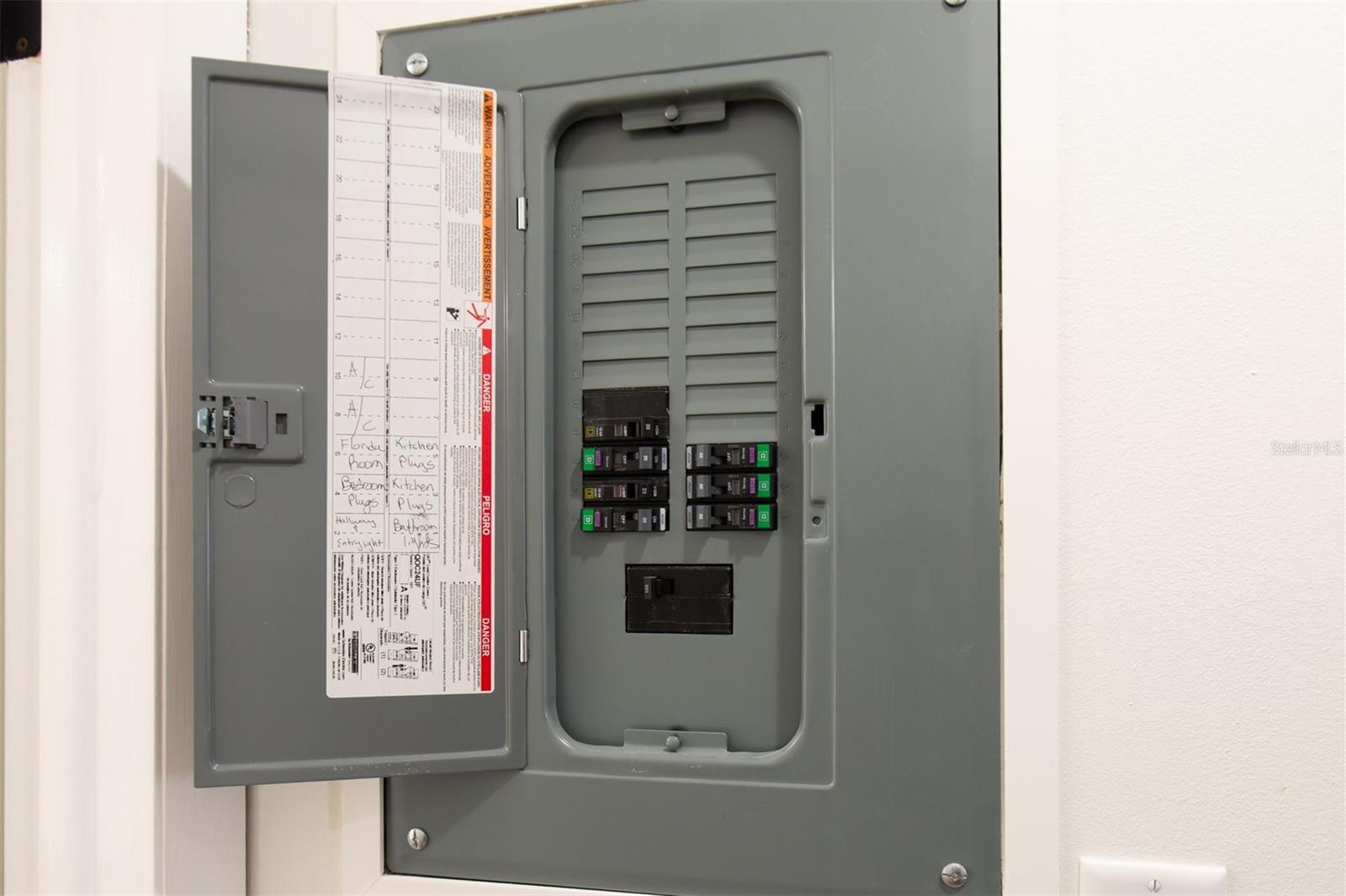 Image 27 of 36 For 6025 Shore Boulevard S 405