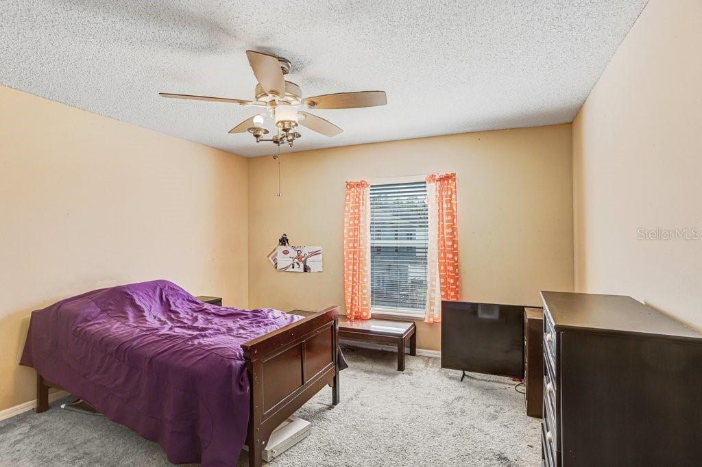 Image 16 of 24 For 10004 Creek Bluff Drive